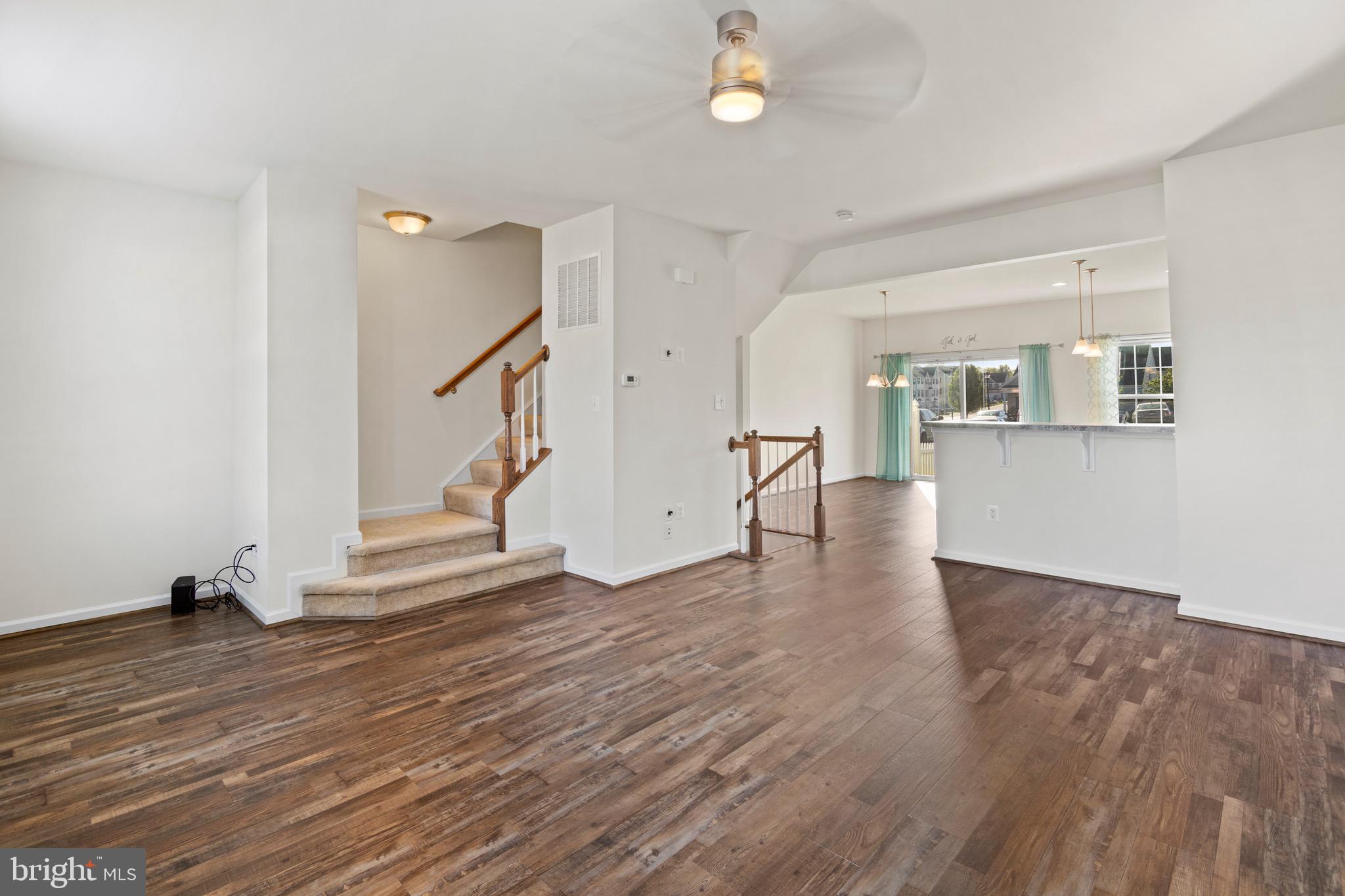 POTOMAC STATION - Residential