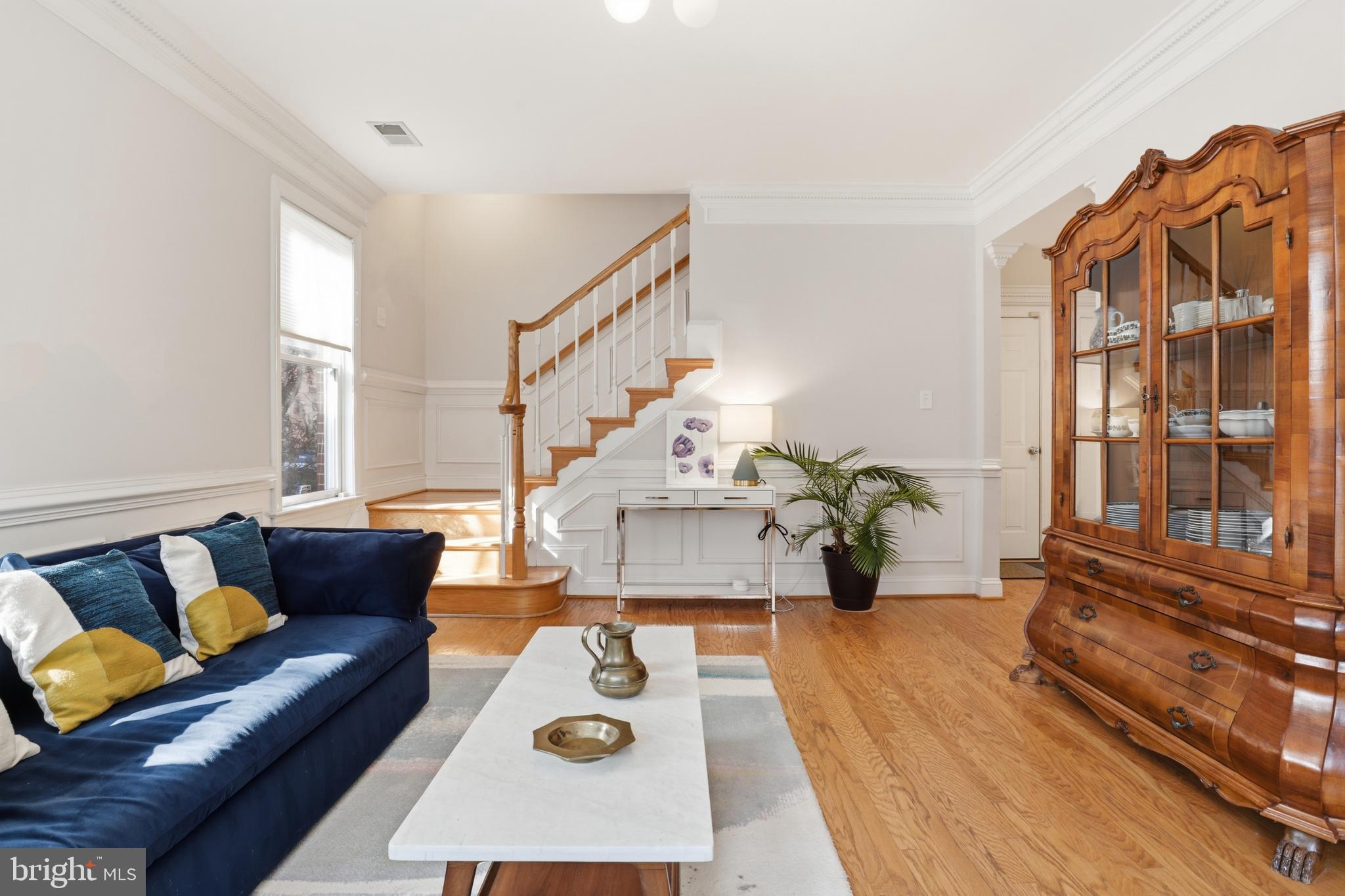 1142 N JACKSON STREET