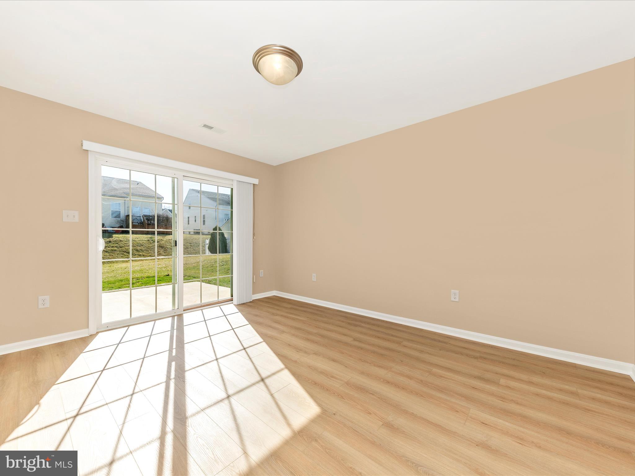 TWIN RIDGE - Residential