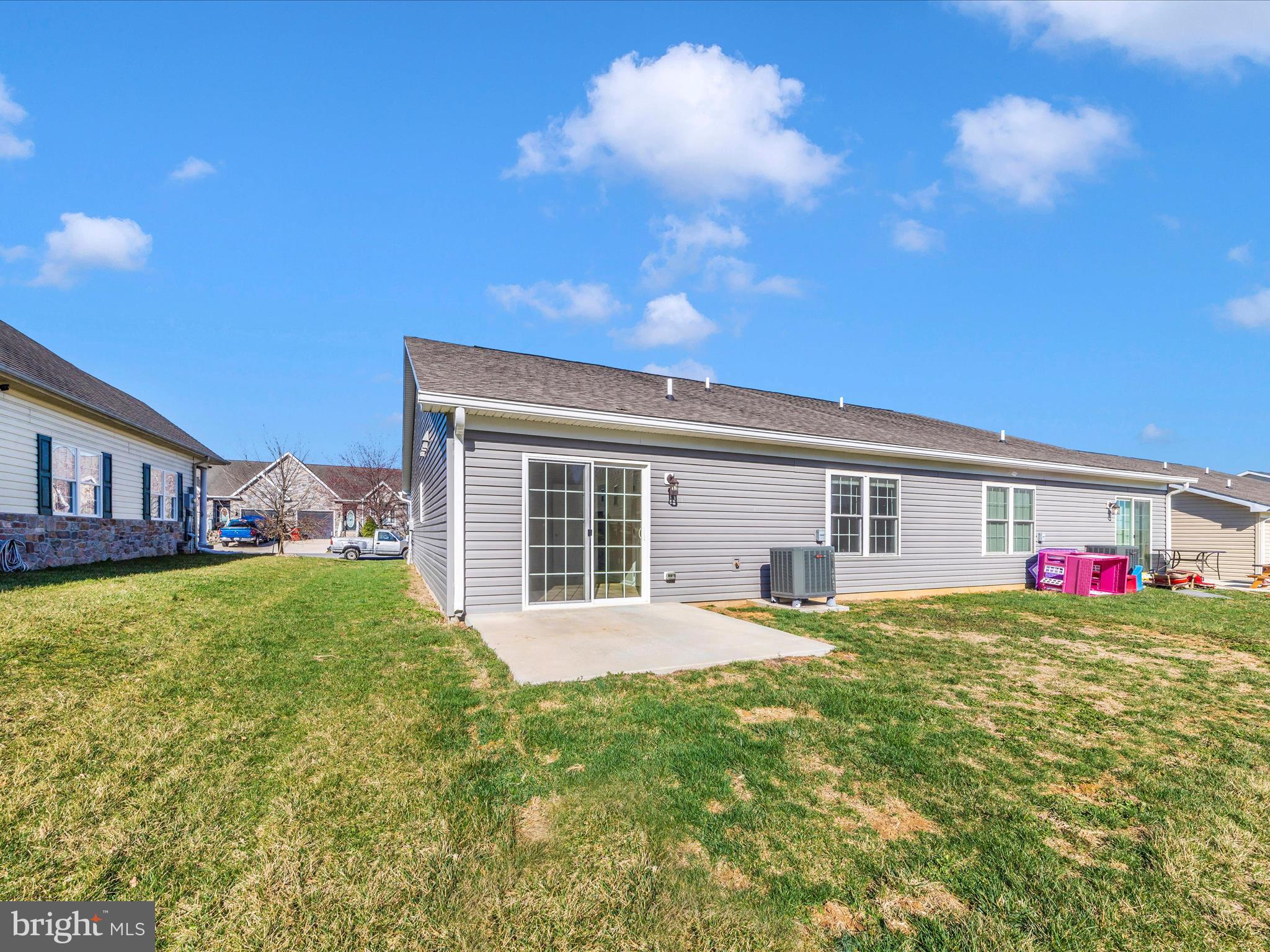 TWIN RIDGE - Residential