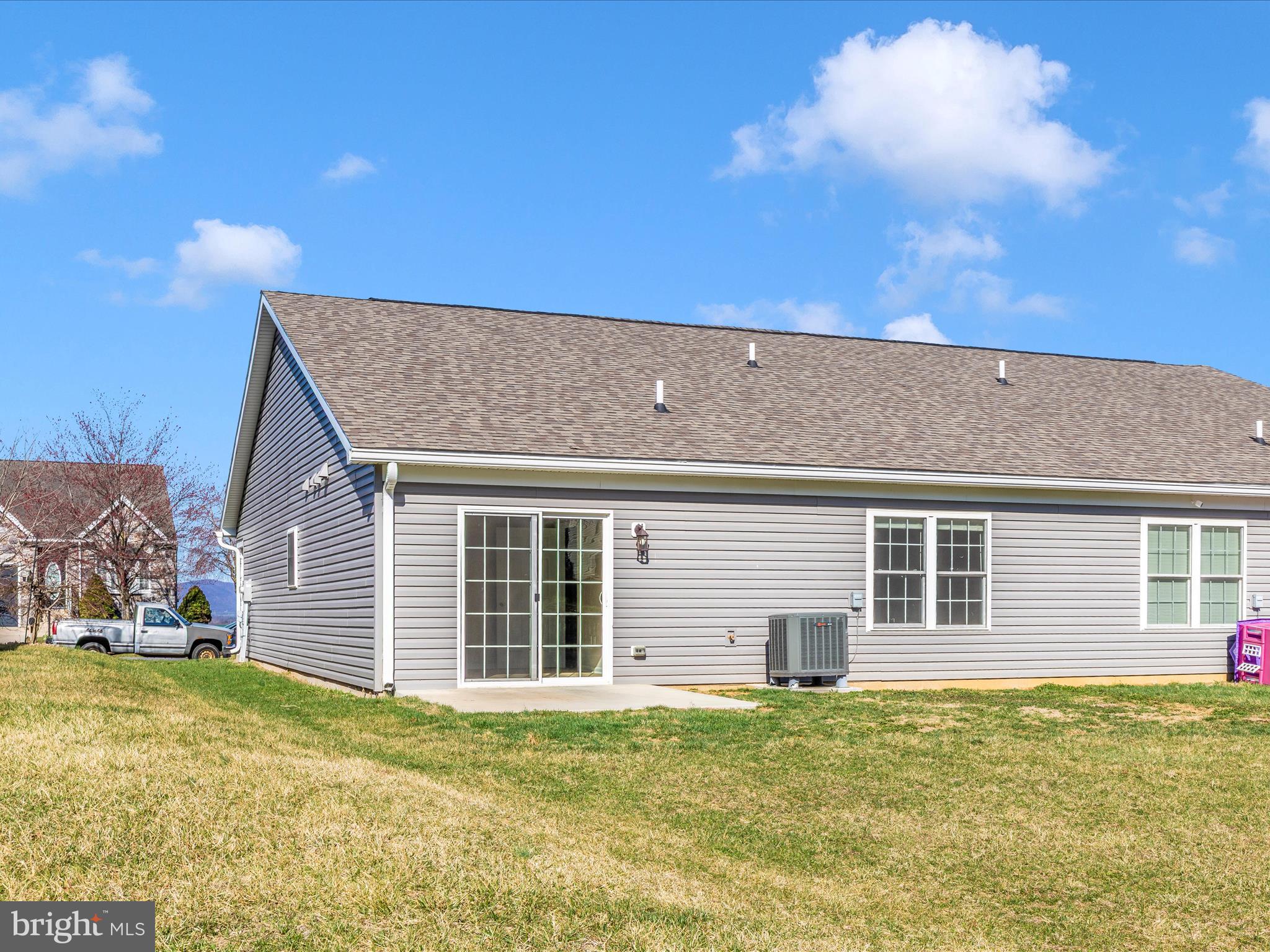 TWIN RIDGE - Residential