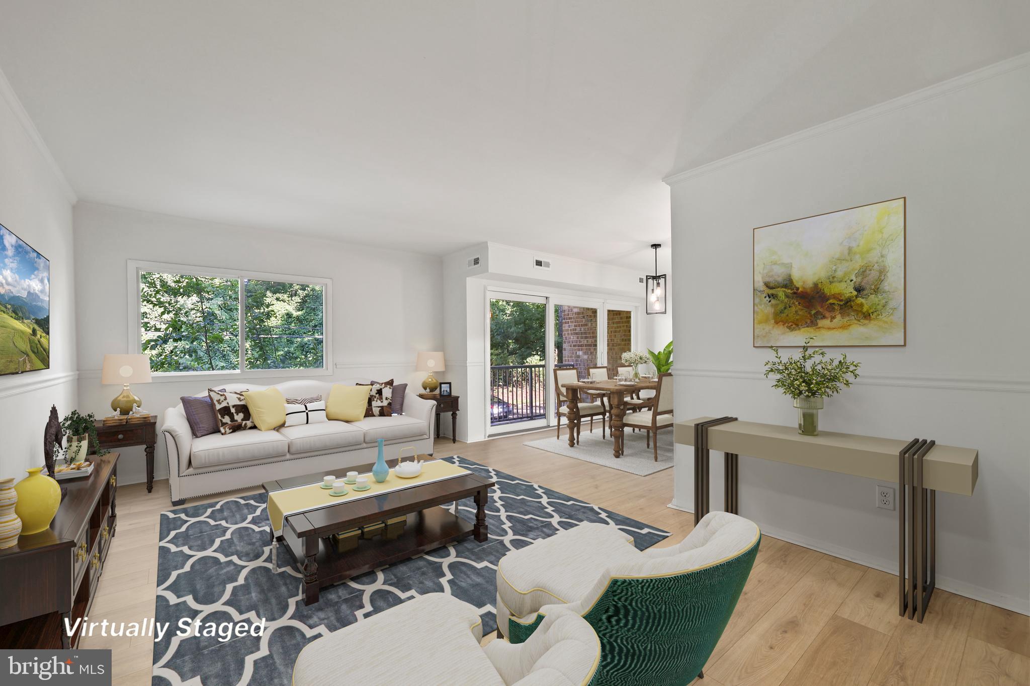 YORKTOWNE SQUARE - Residential