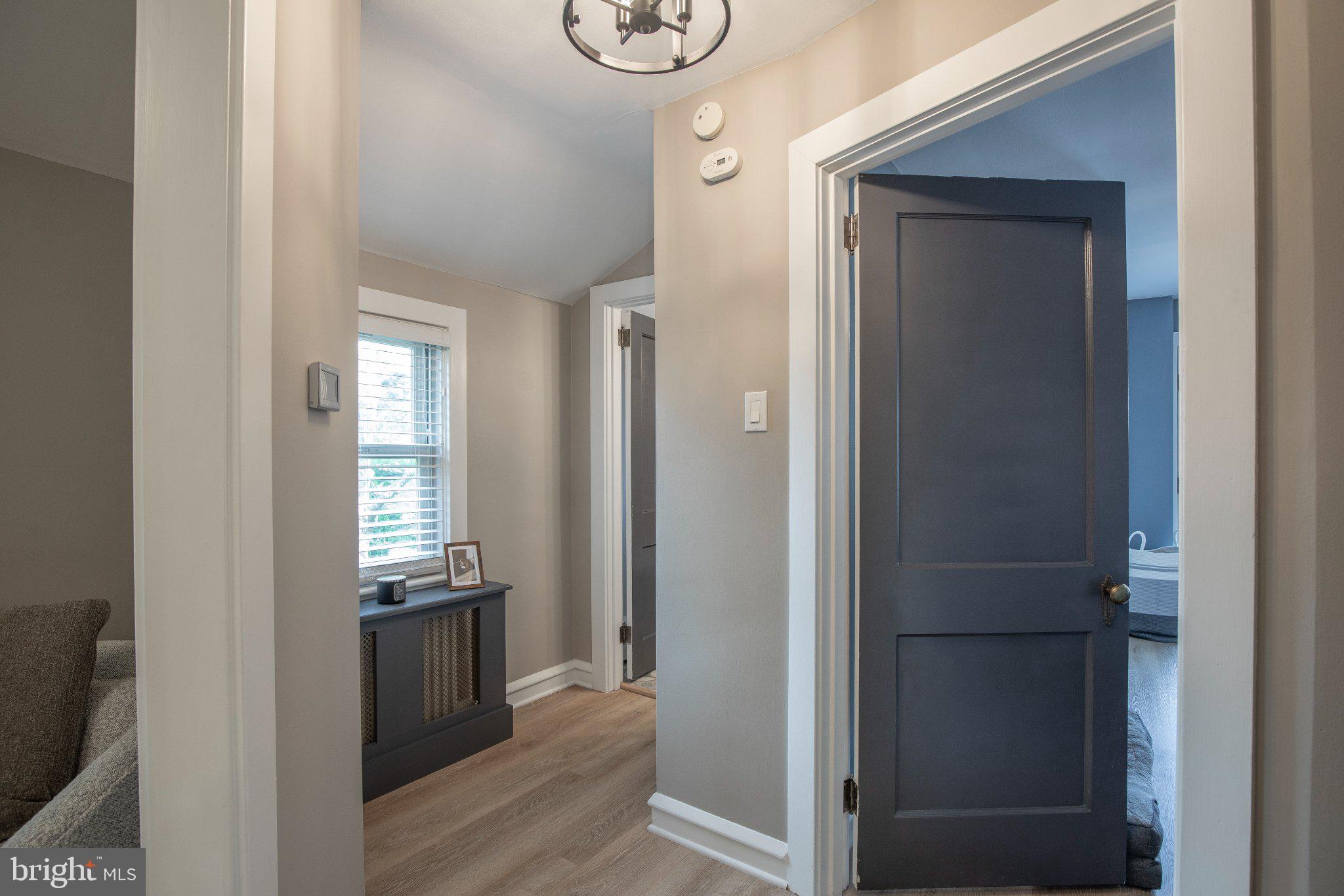 SQUIRREL RUN - Residential