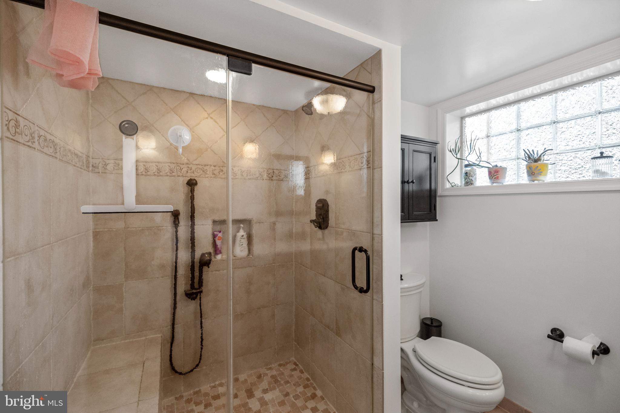 WAYCROFT - WOODLAWN - Residential