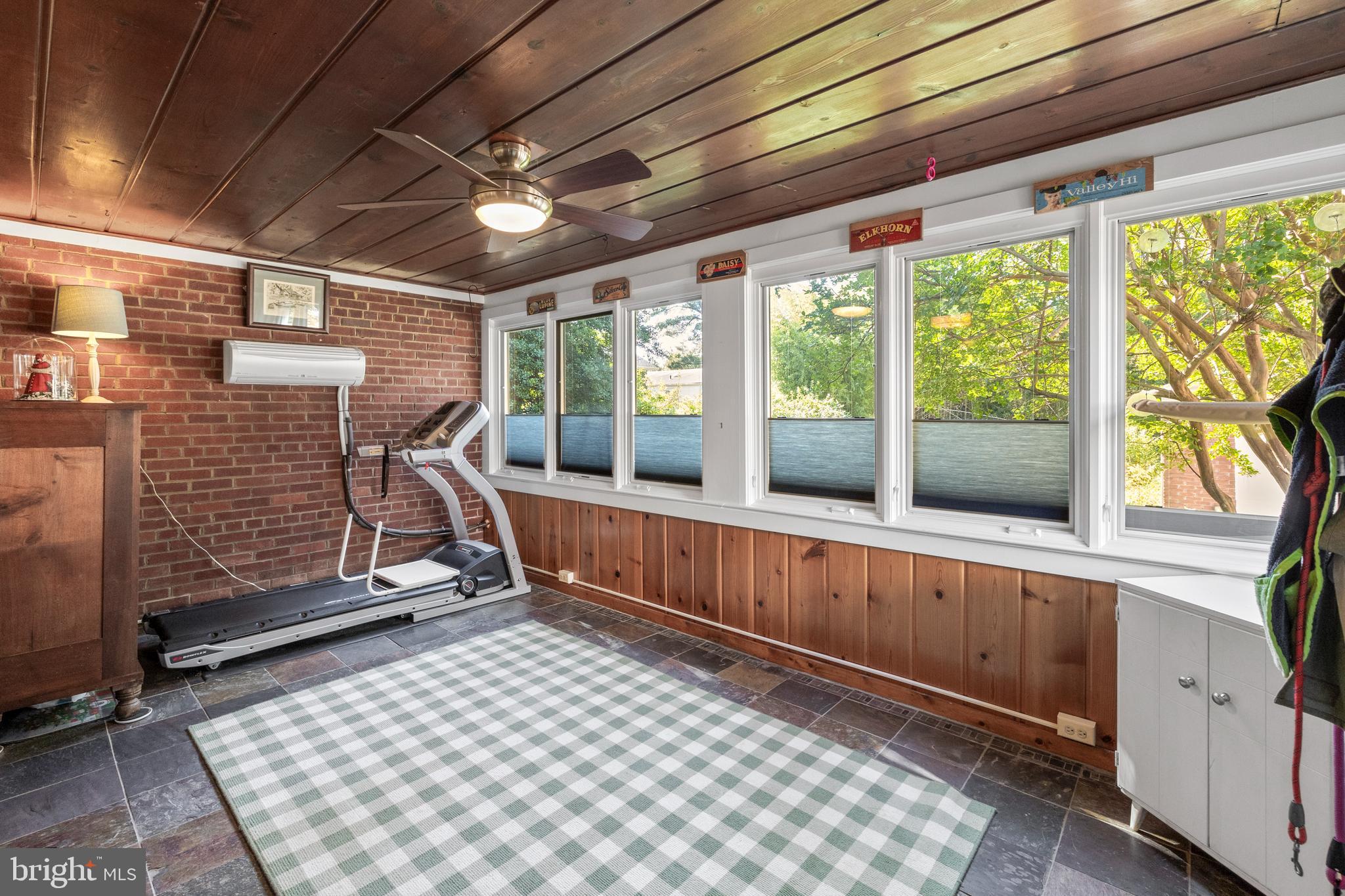 WAYCROFT - WOODLAWN - Residential