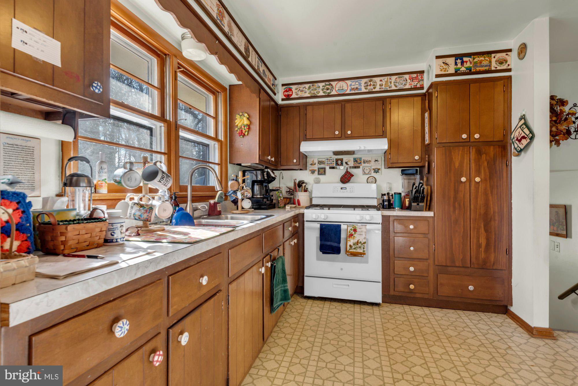 PINES ON THE SEVERN - Residential