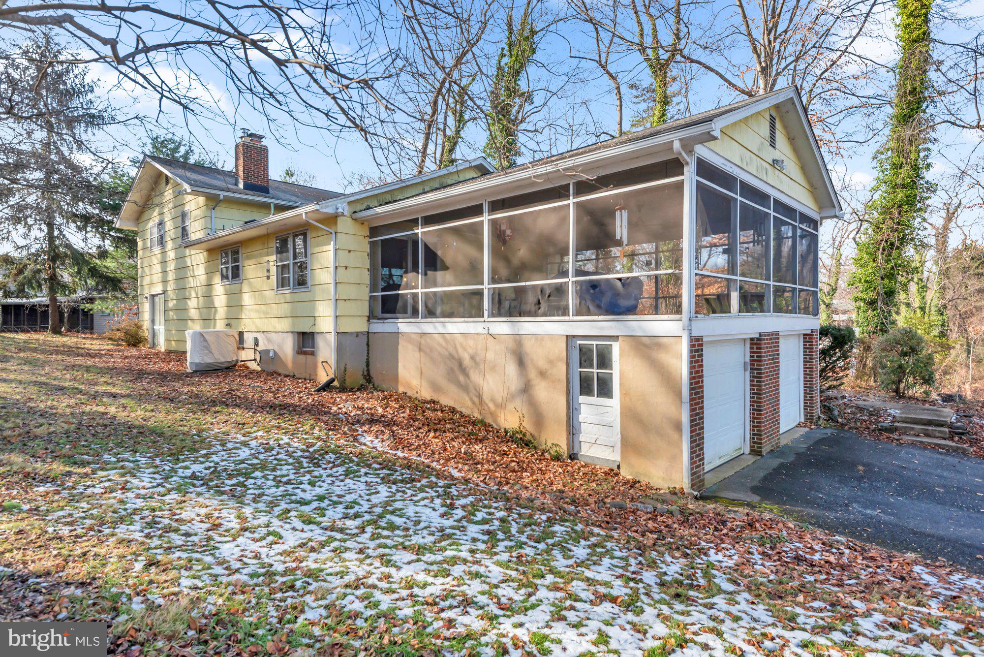 PINES ON THE SEVERN - Residential