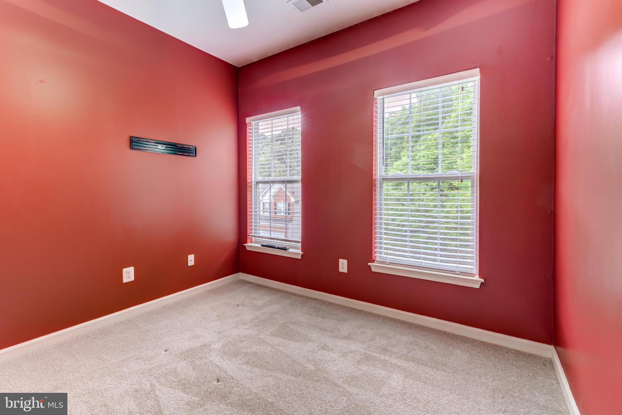 LORTON VALLEY NORTH - Residential