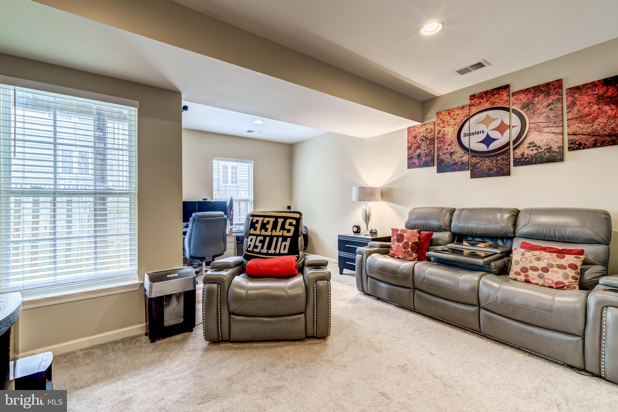 LORTON VALLEY NORTH - Residential