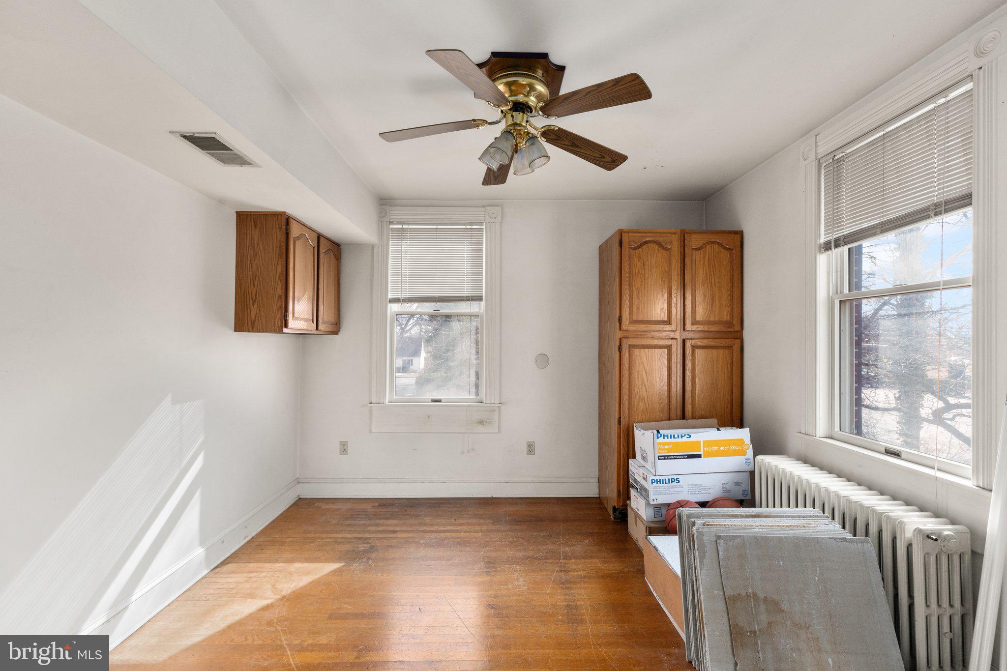 BEL AIR DOWNTOWN - Commercial Sale
