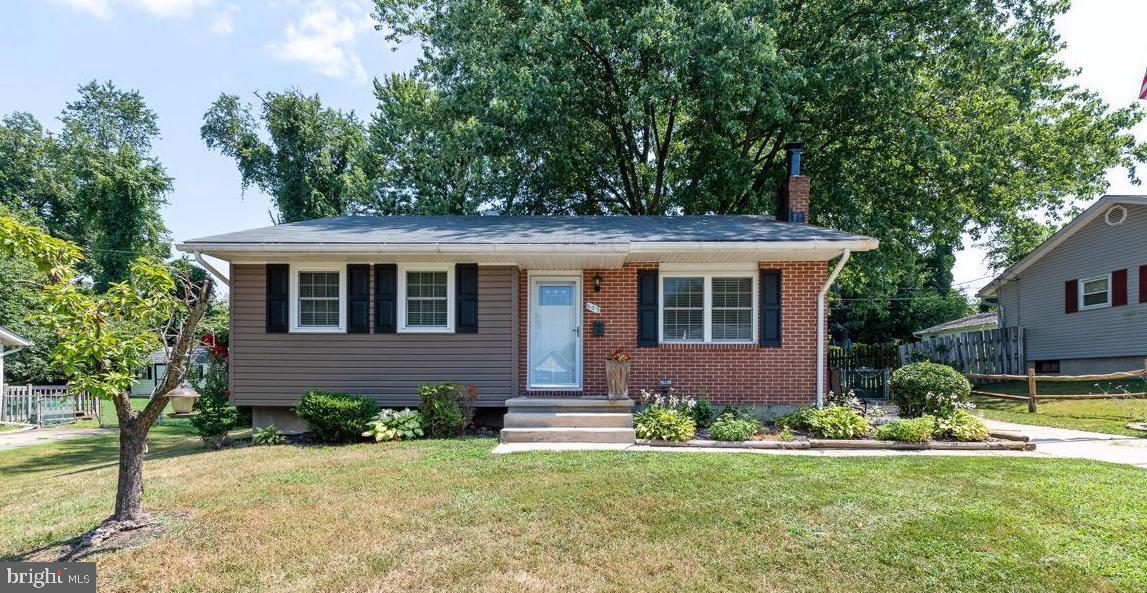 609 WINGLEAF COURT