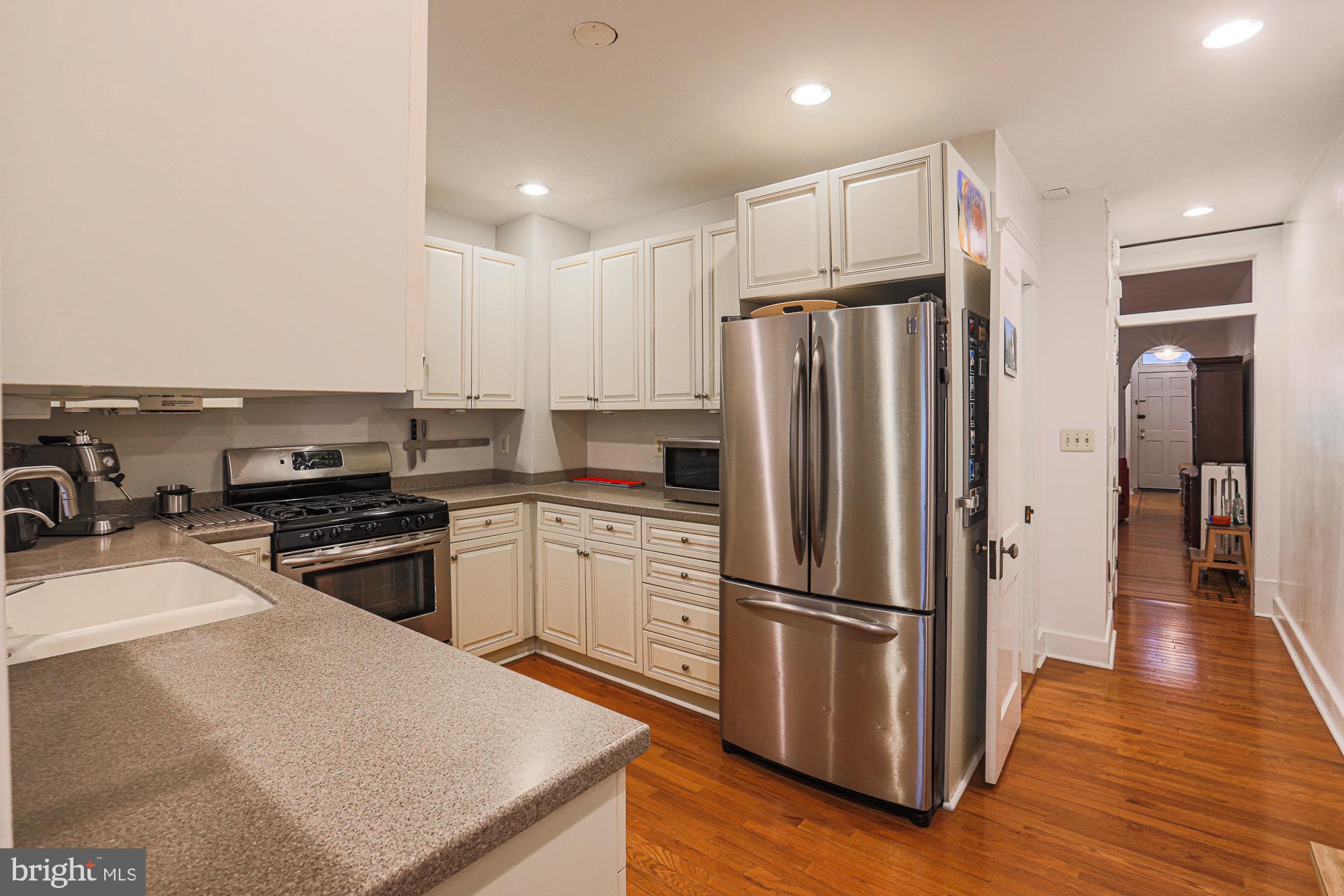 HAMPDEN HISTORIC DISTRICT - Residential