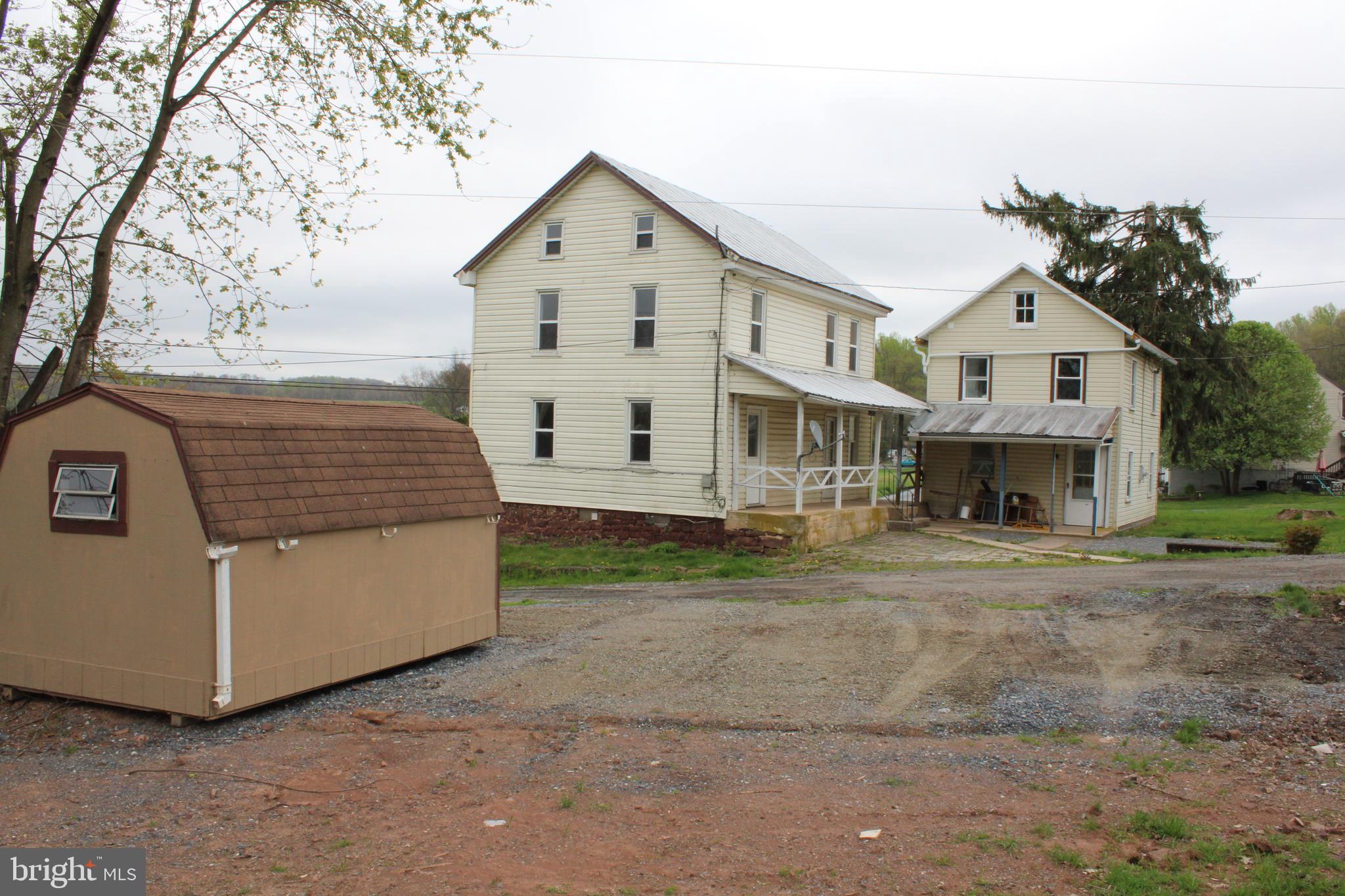 BRECKNOCK TOWNSHIP - Residential Lease