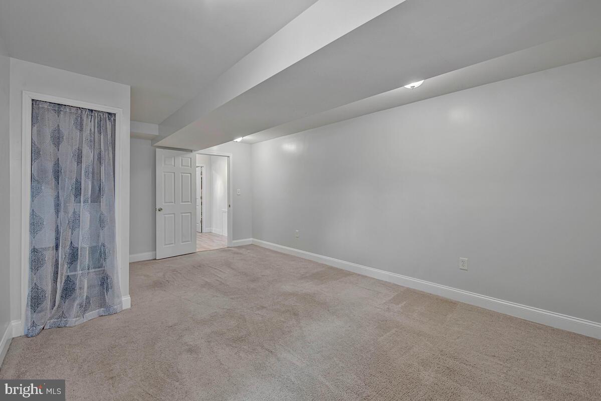 RITCHIE HEIGHTS - Residential