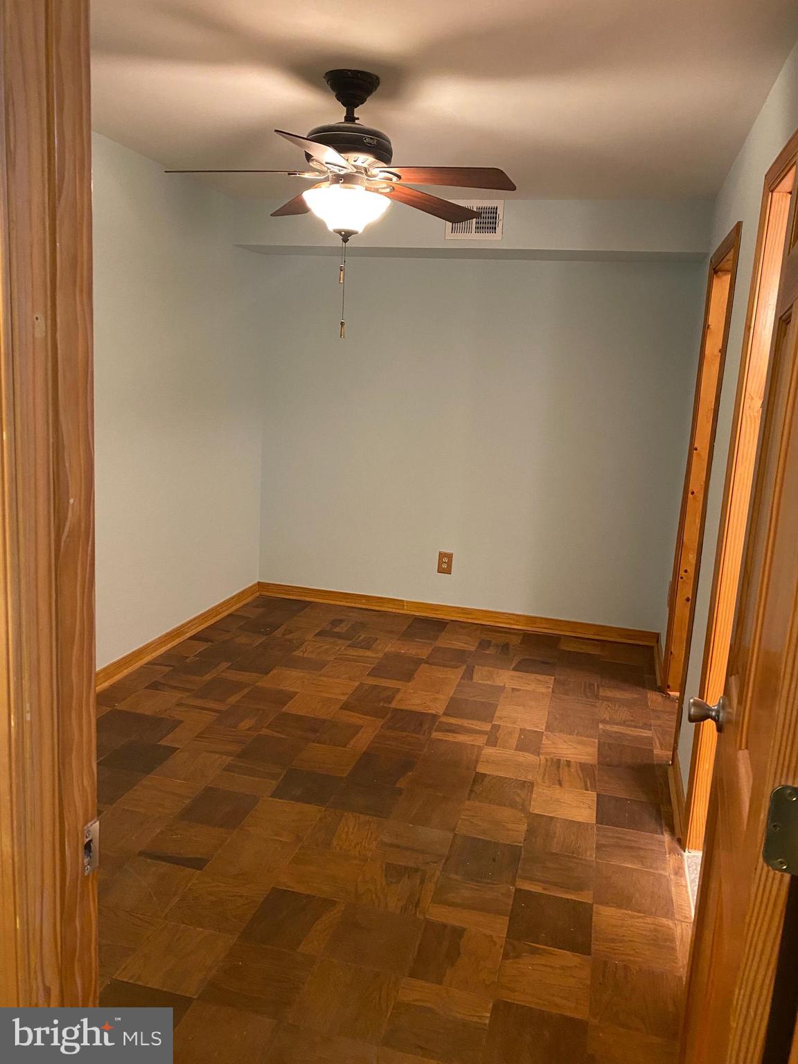 WOODSIDE VILLAGE - Residential