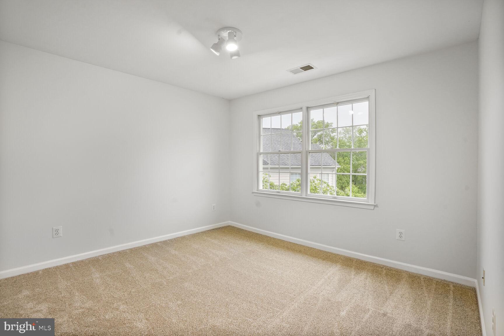 DOMINION VALLEY COUNTRY CLUB - Residential