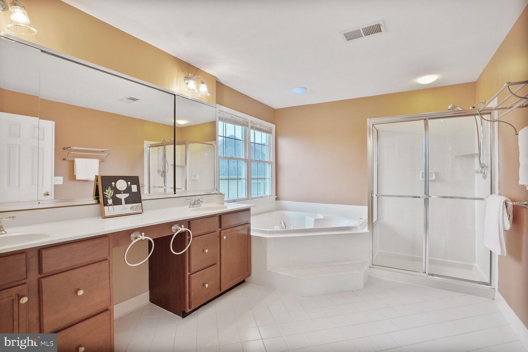 DOMINION VALLEY COUNTRY CLUB - Residential