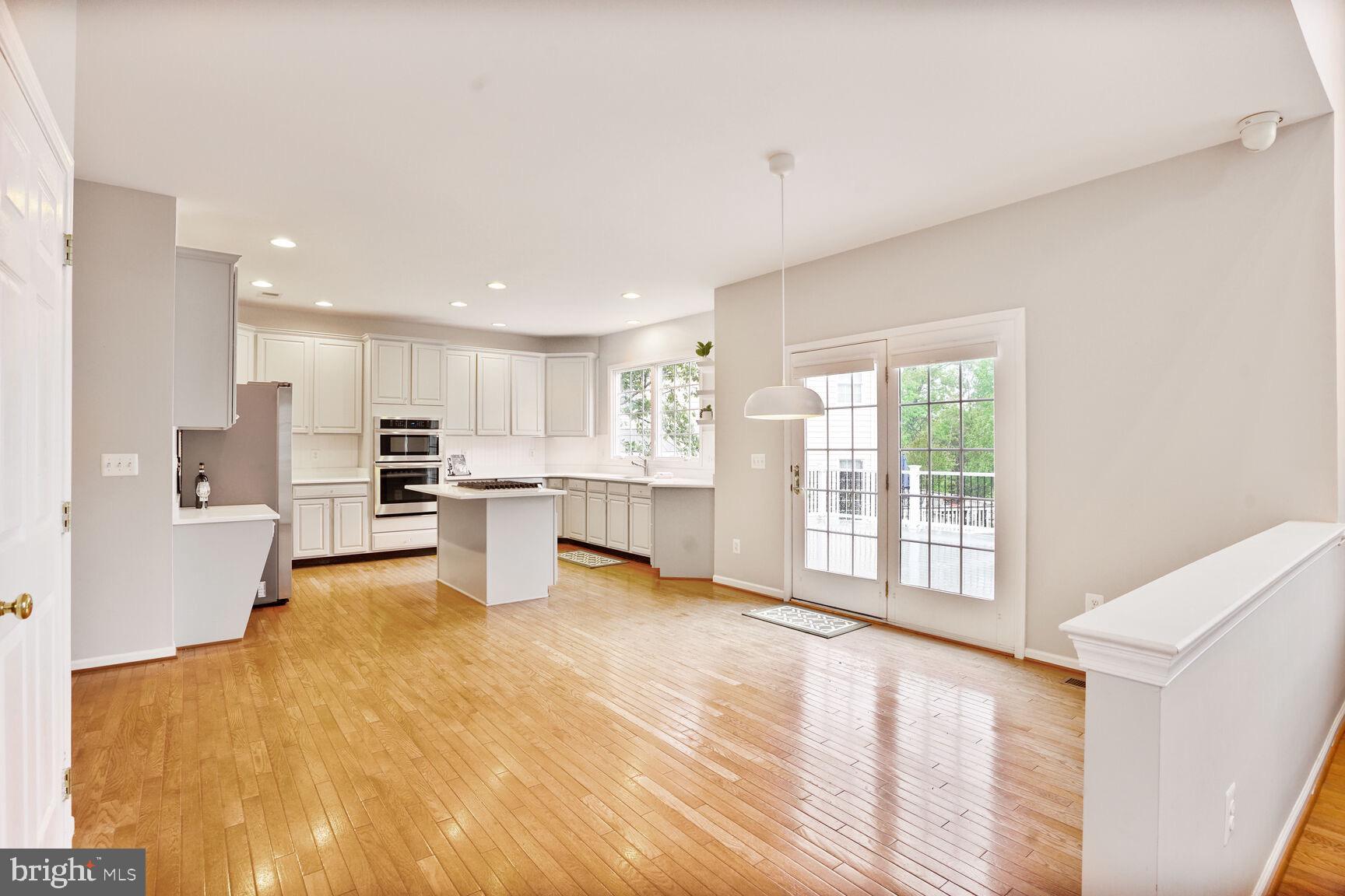 DOMINION VALLEY COUNTRY CLUB - Residential