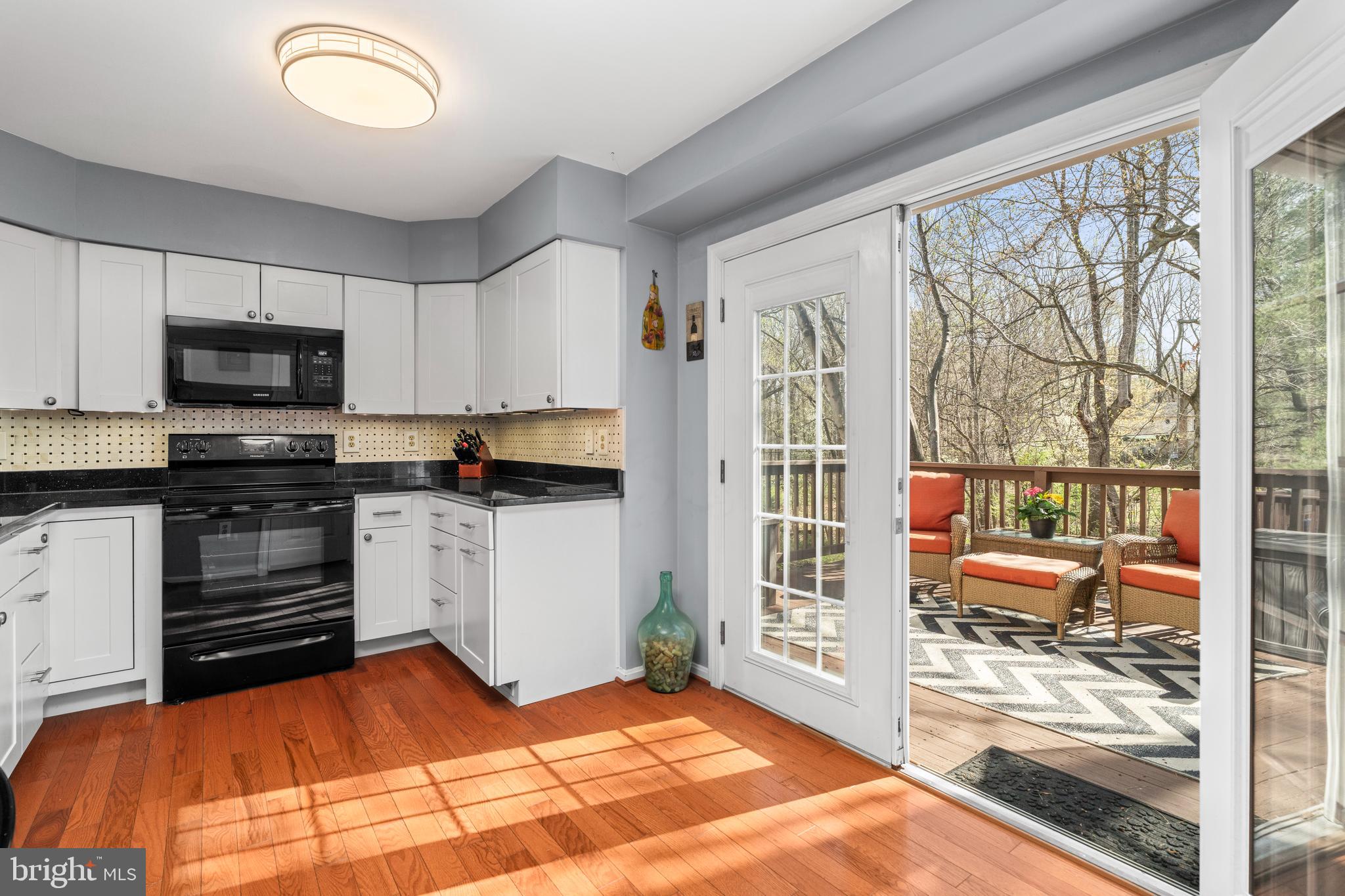 CROFTON MEADOWS - Residential