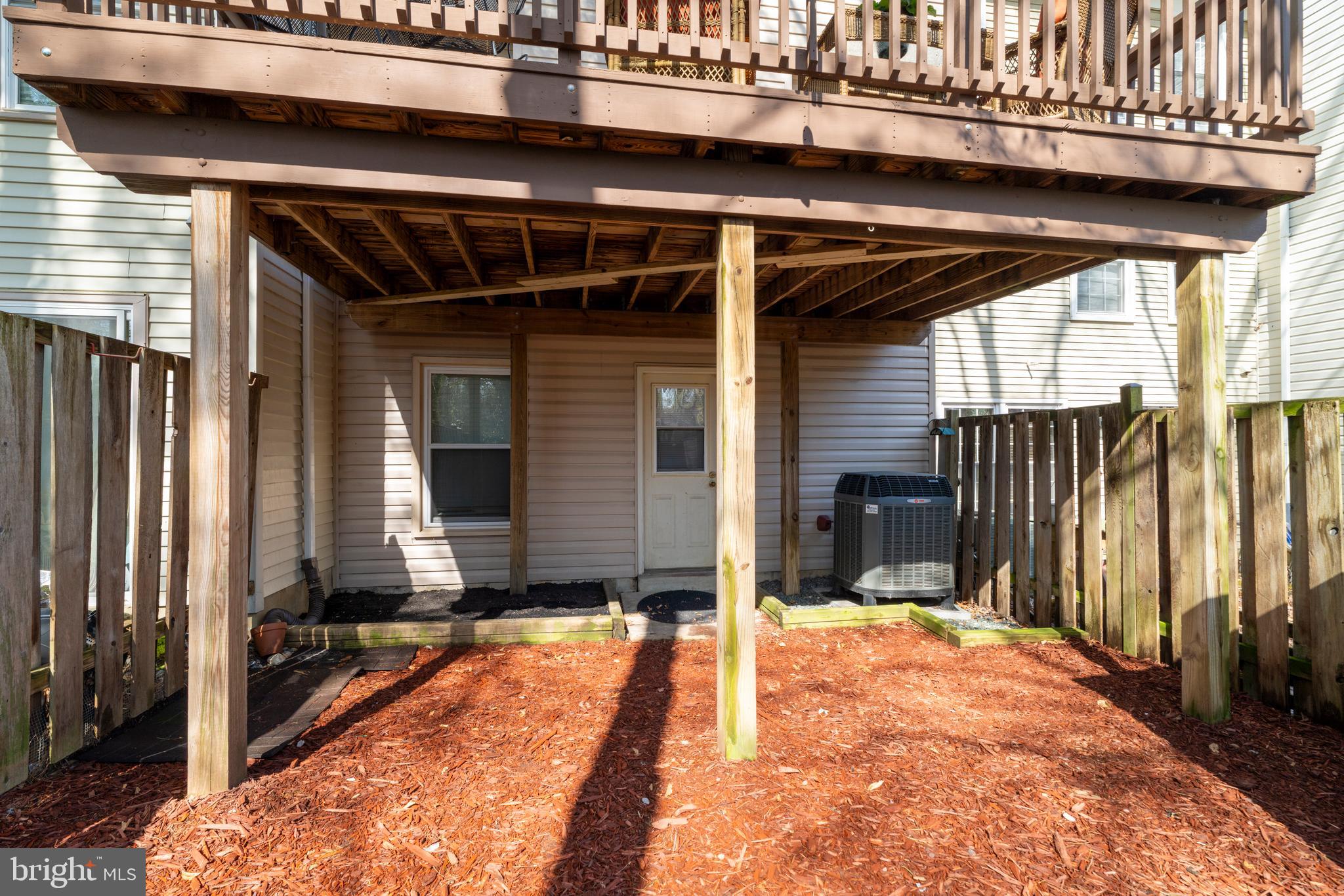 CROFTON MEADOWS - Residential