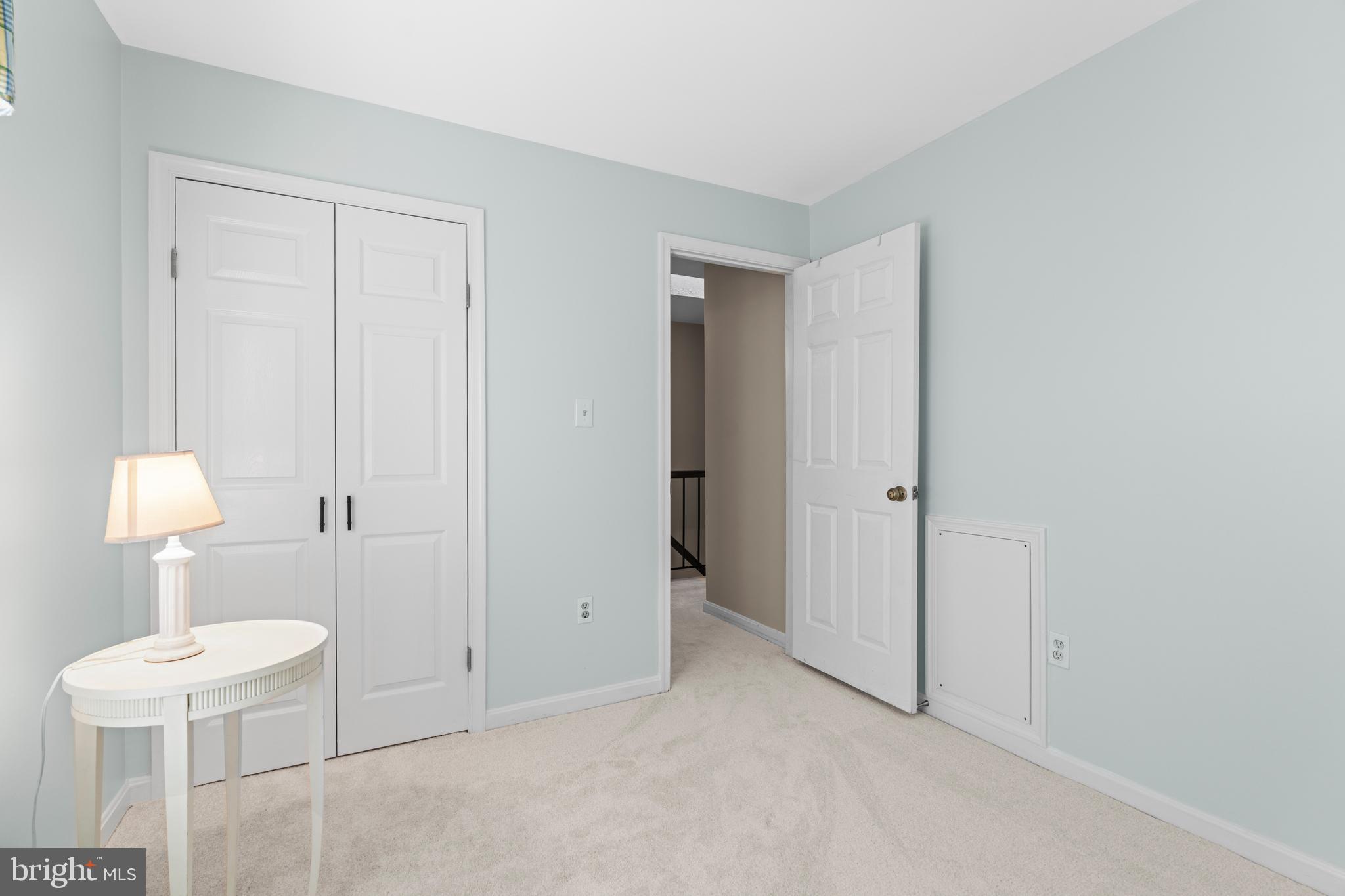 CROFTON MEADOWS - Residential