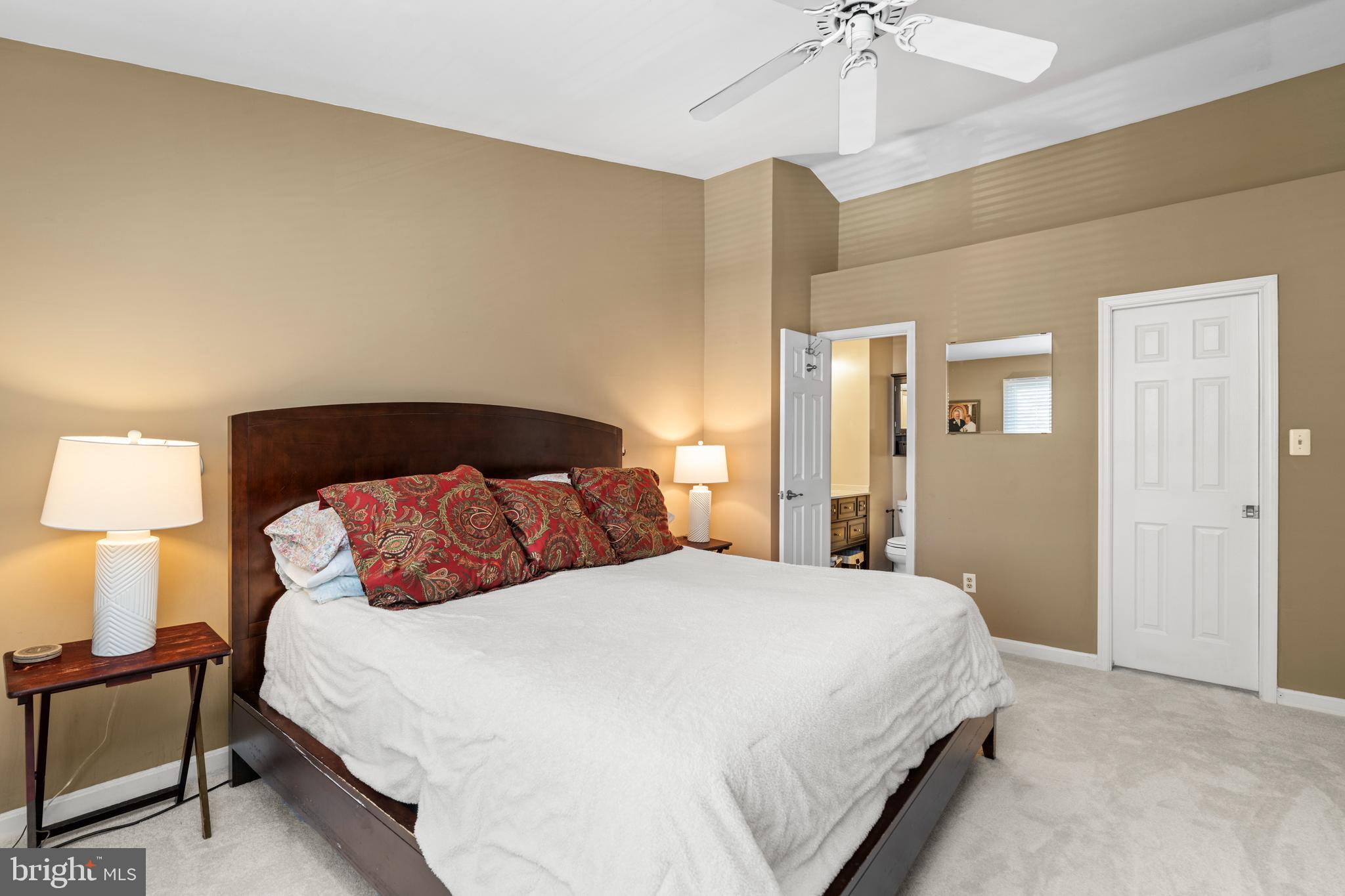 CROFTON MEADOWS - Residential