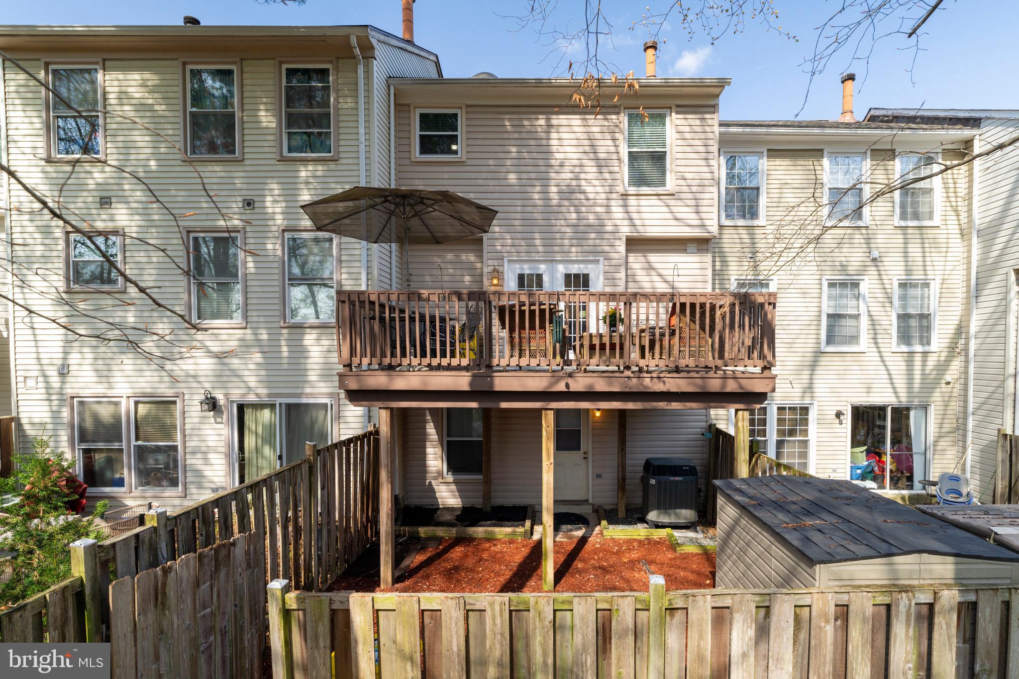 CROFTON MEADOWS - Residential