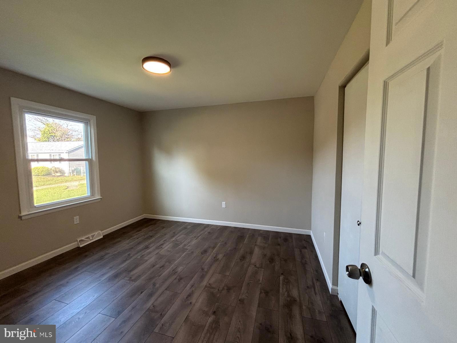 THOMSON ESTATES - Residential