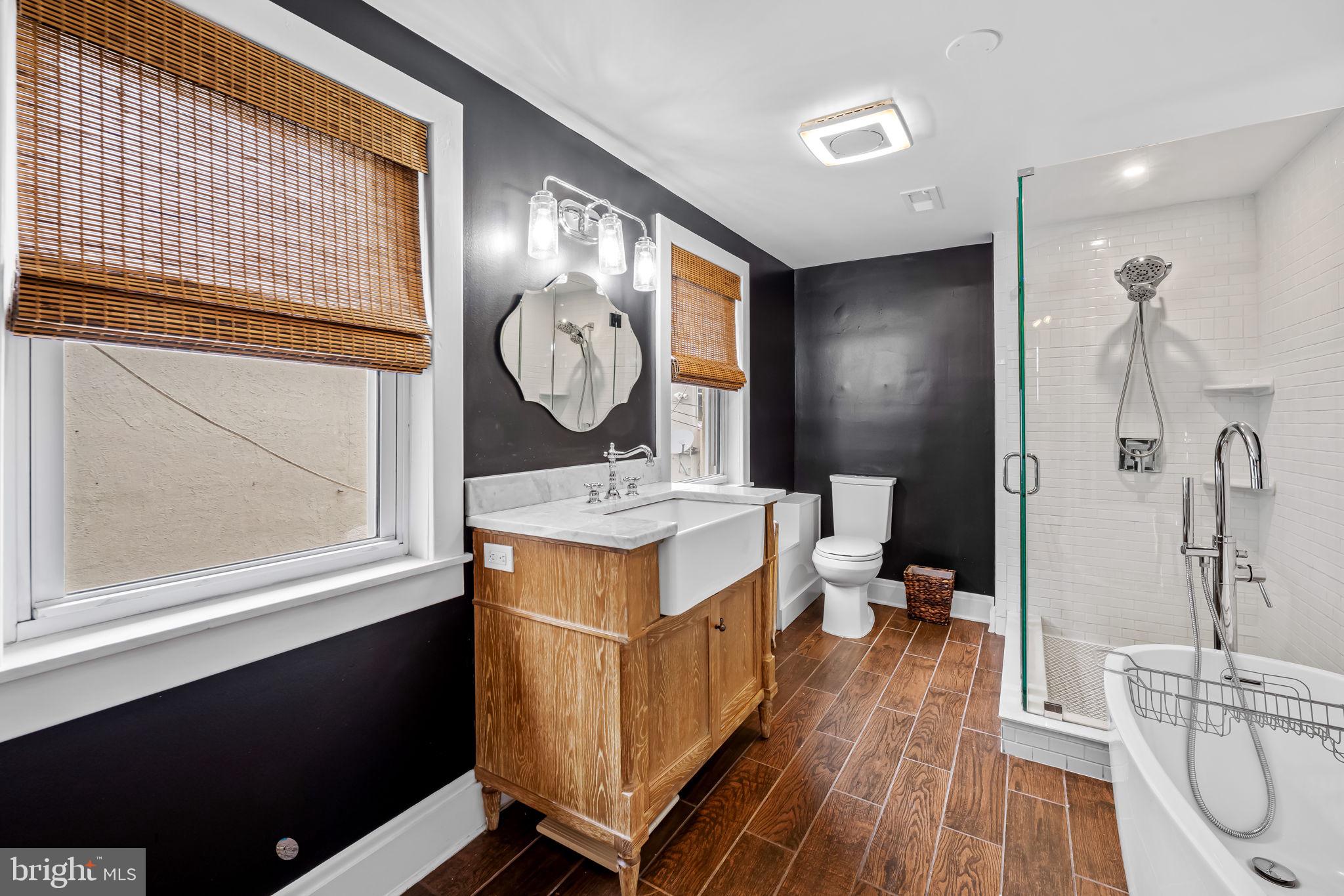 LITTLE ITALY - Residential