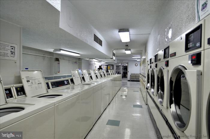 GROSVENOR PARK - Residential Lease