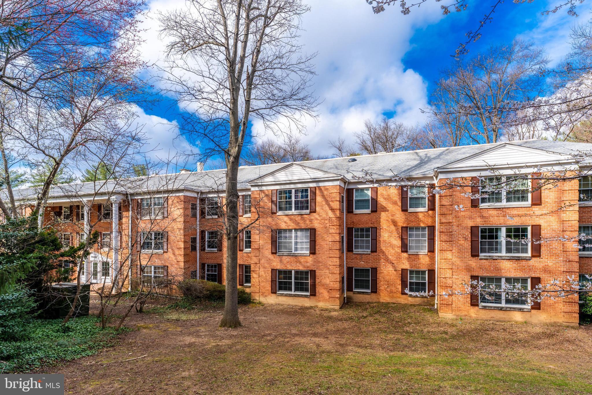 COLONIES AT MCLEAN - Residential