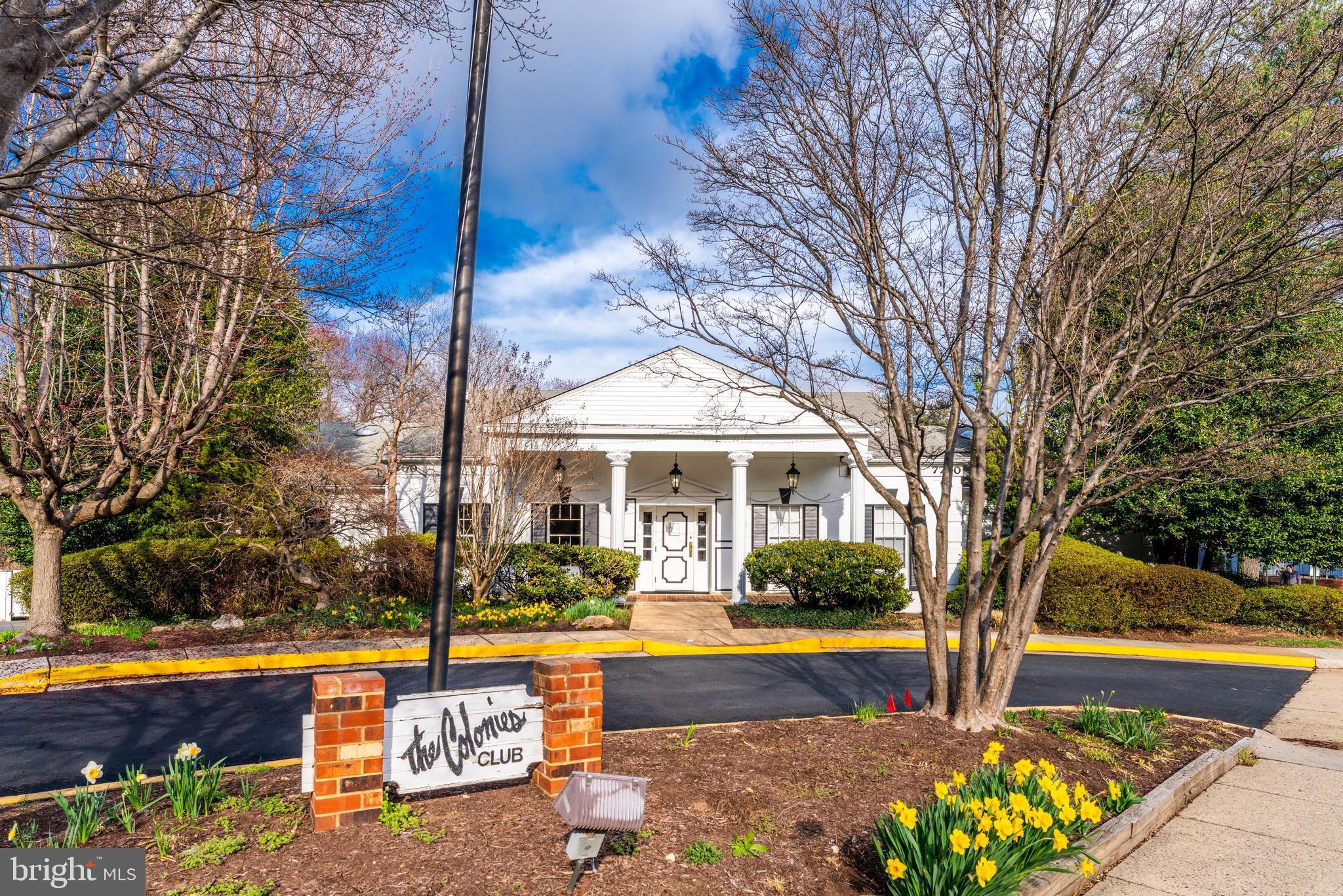 COLONIES AT MCLEAN - Residential