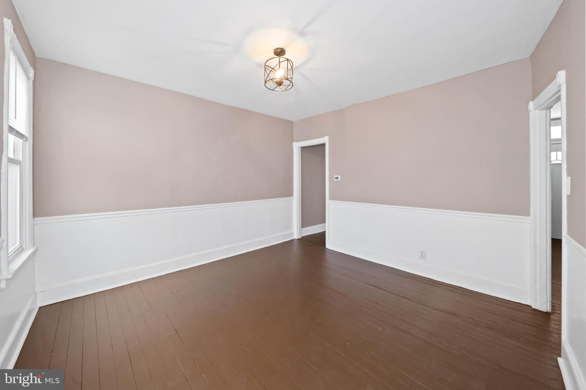 ELKTON - Residential