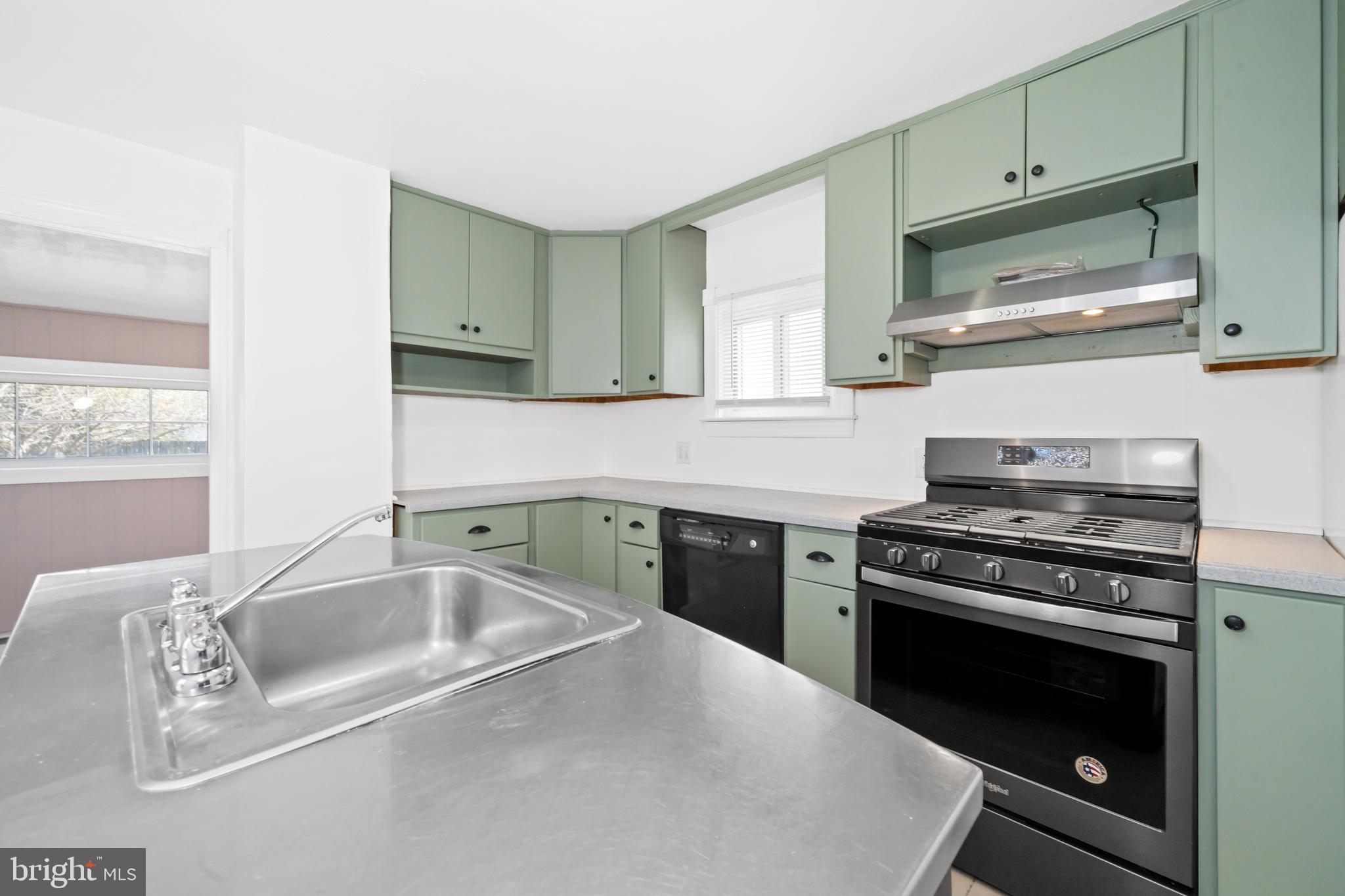 ELKTON - Residential