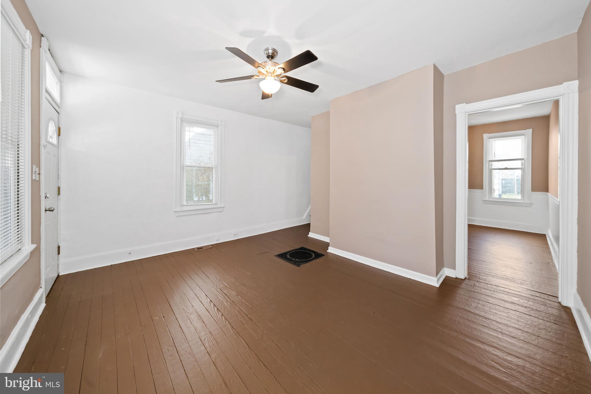 ELKTON - Residential