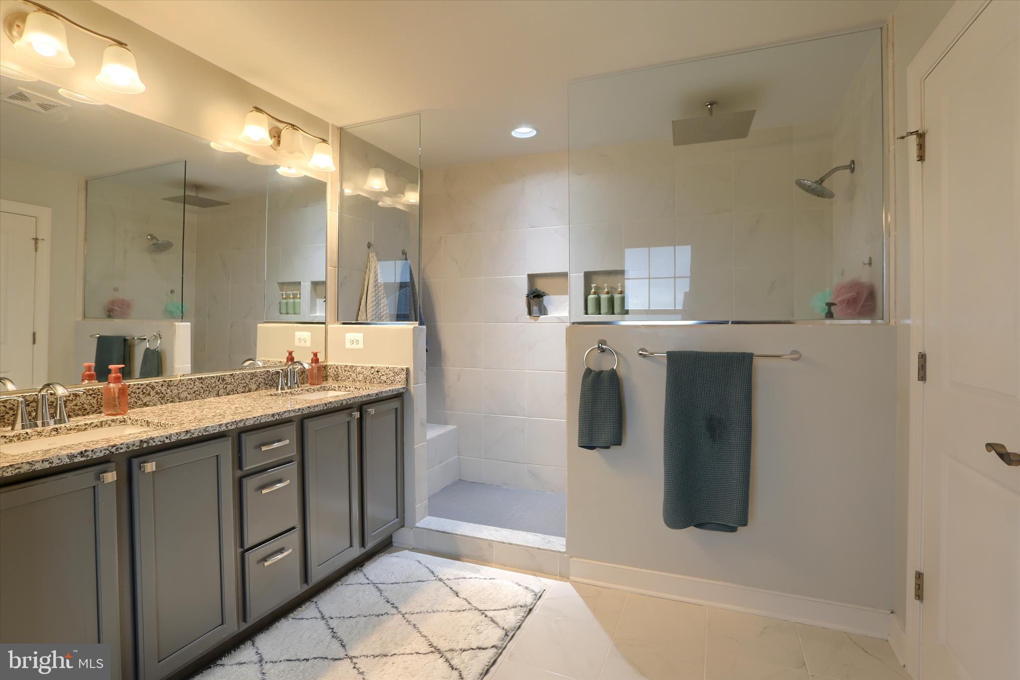 BRIARCLIFF - Residential