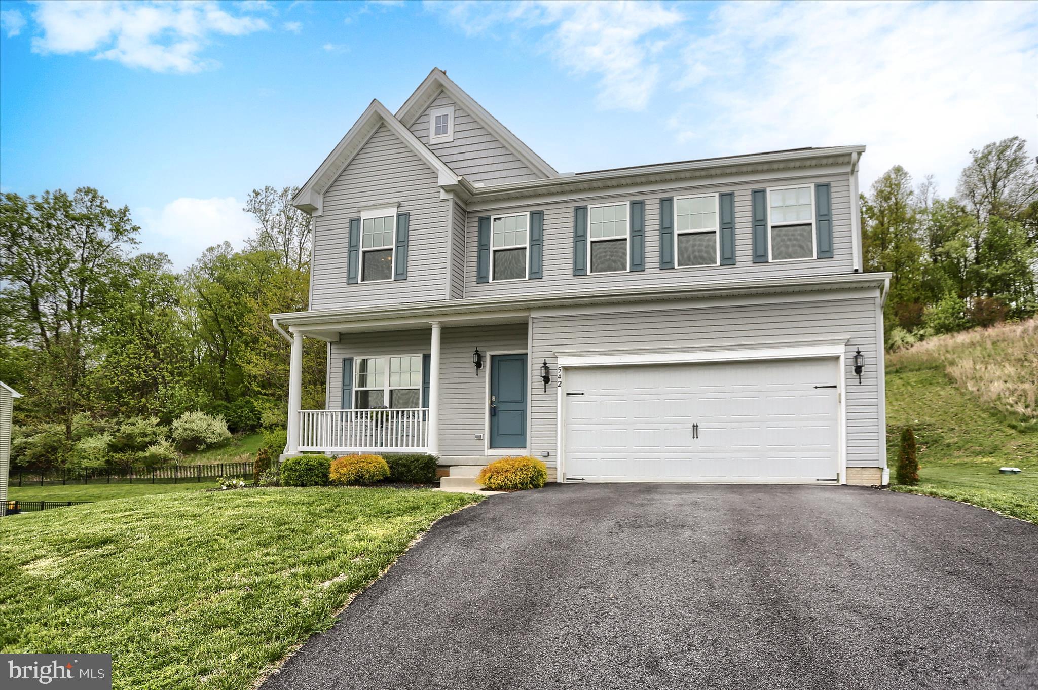 BRIARCLIFF - Residential