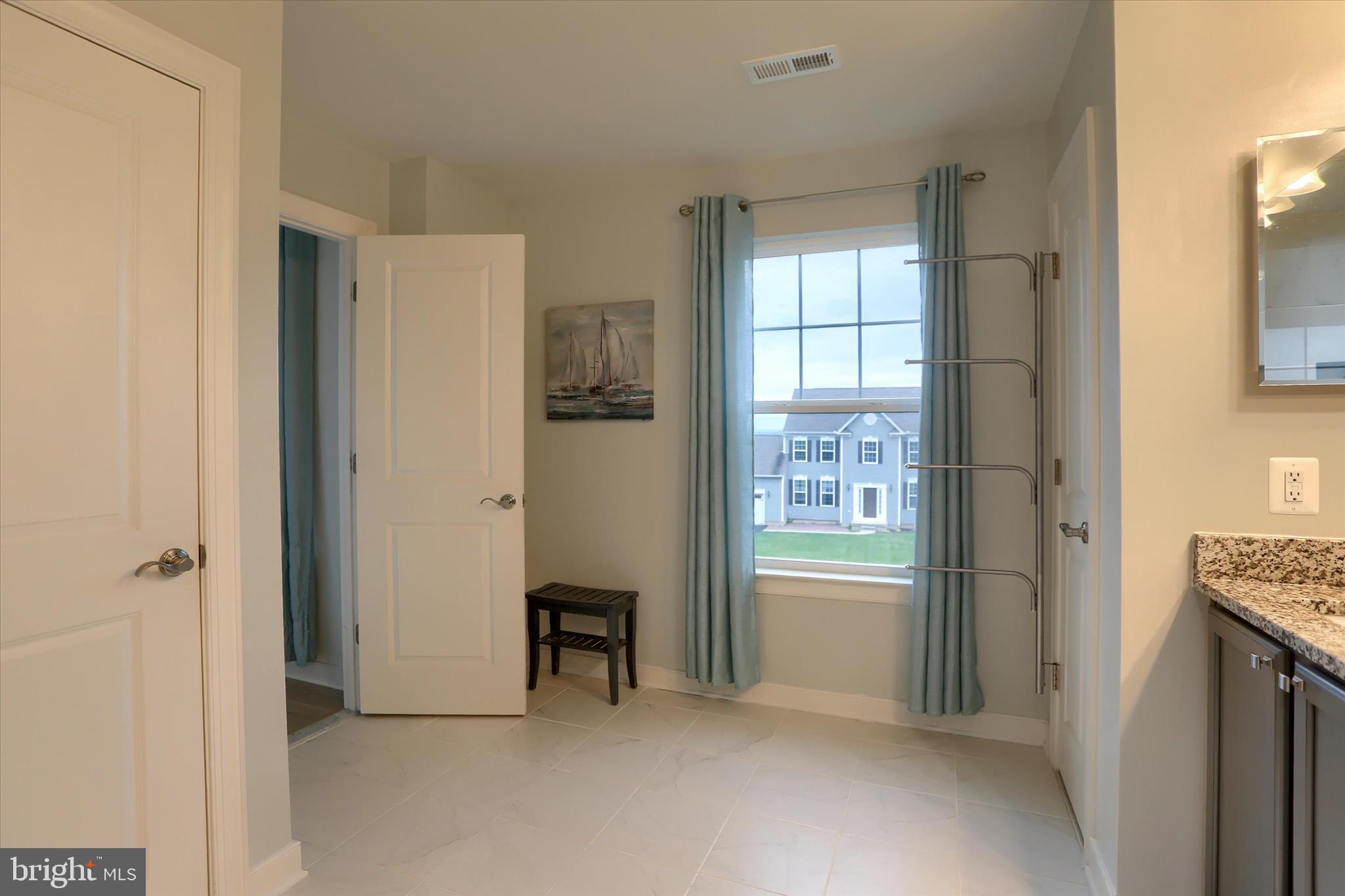 BRIARCLIFF - Residential