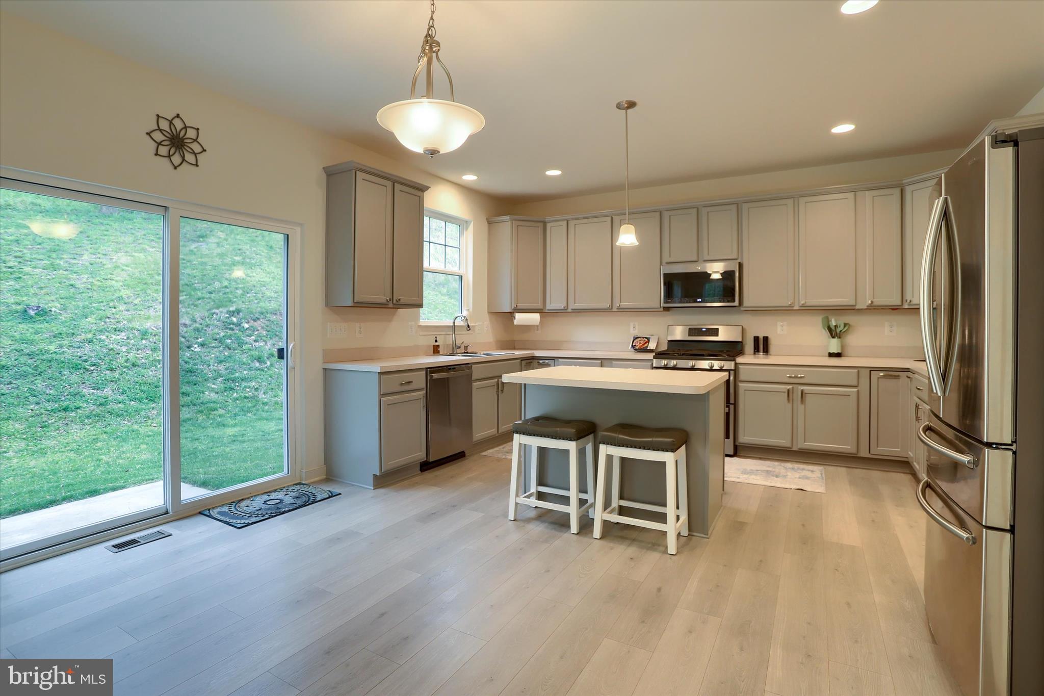 BRIARCLIFF - Residential