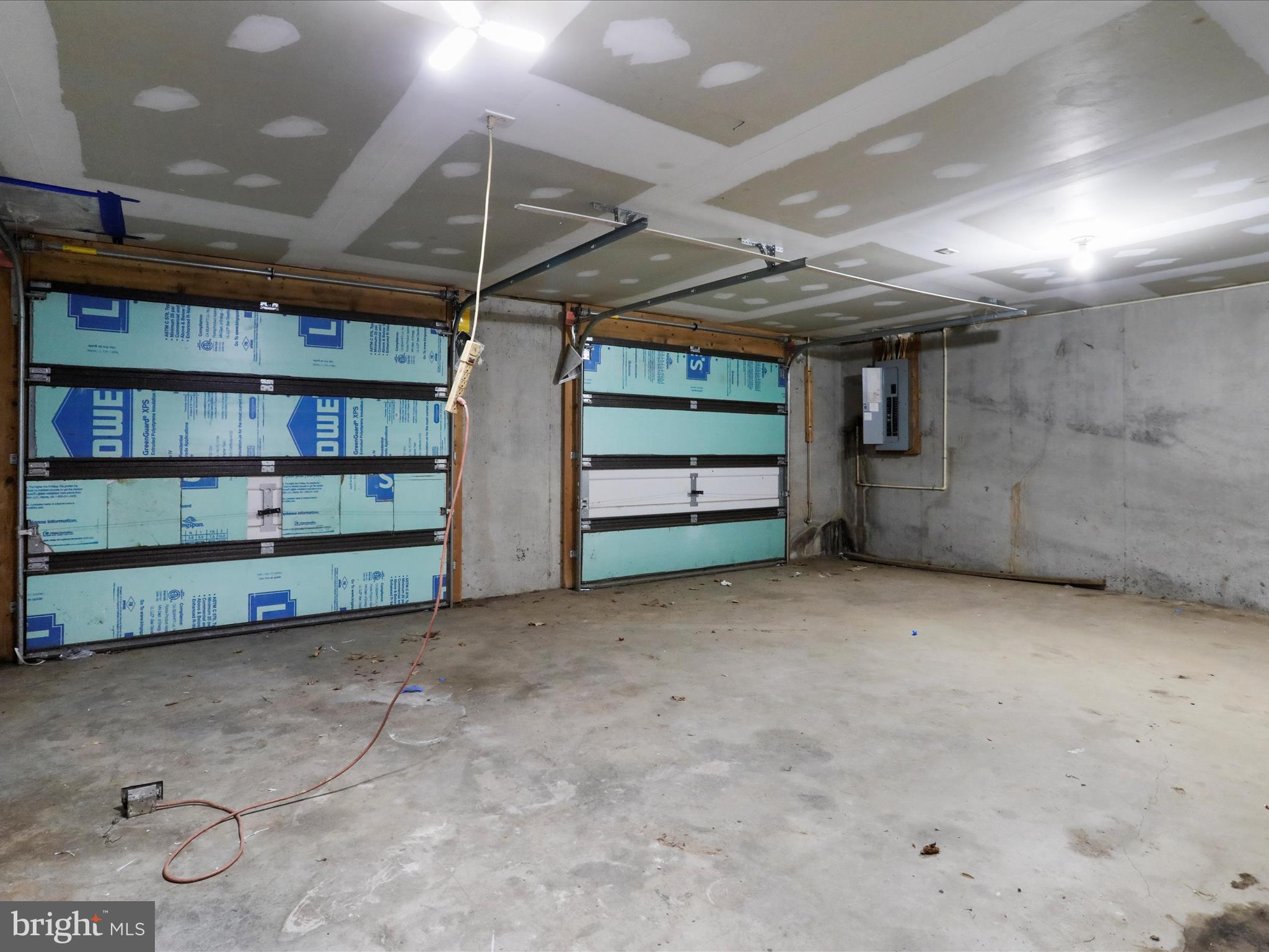 HIGH KNOB - Residential