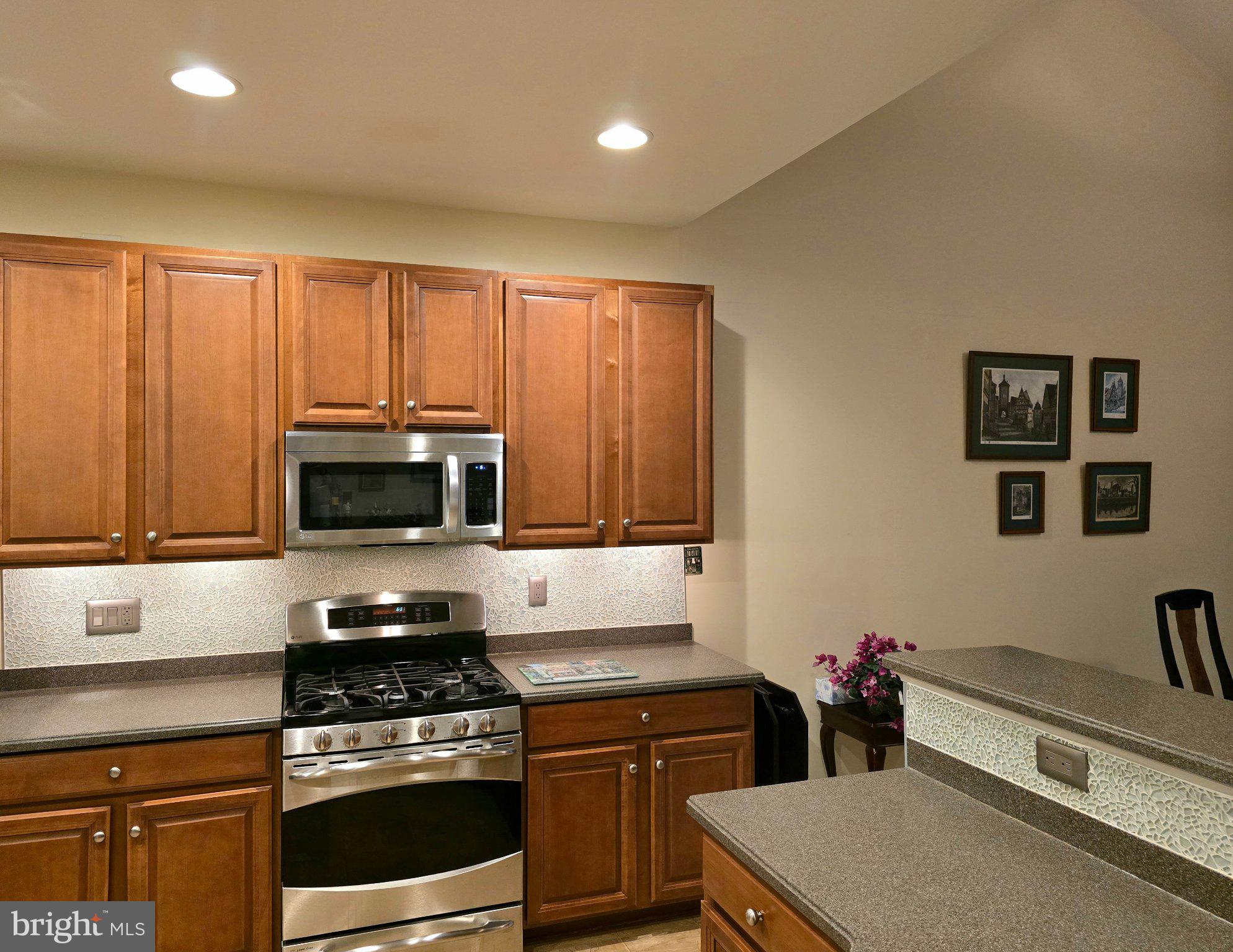 7 MILLBURN COURT