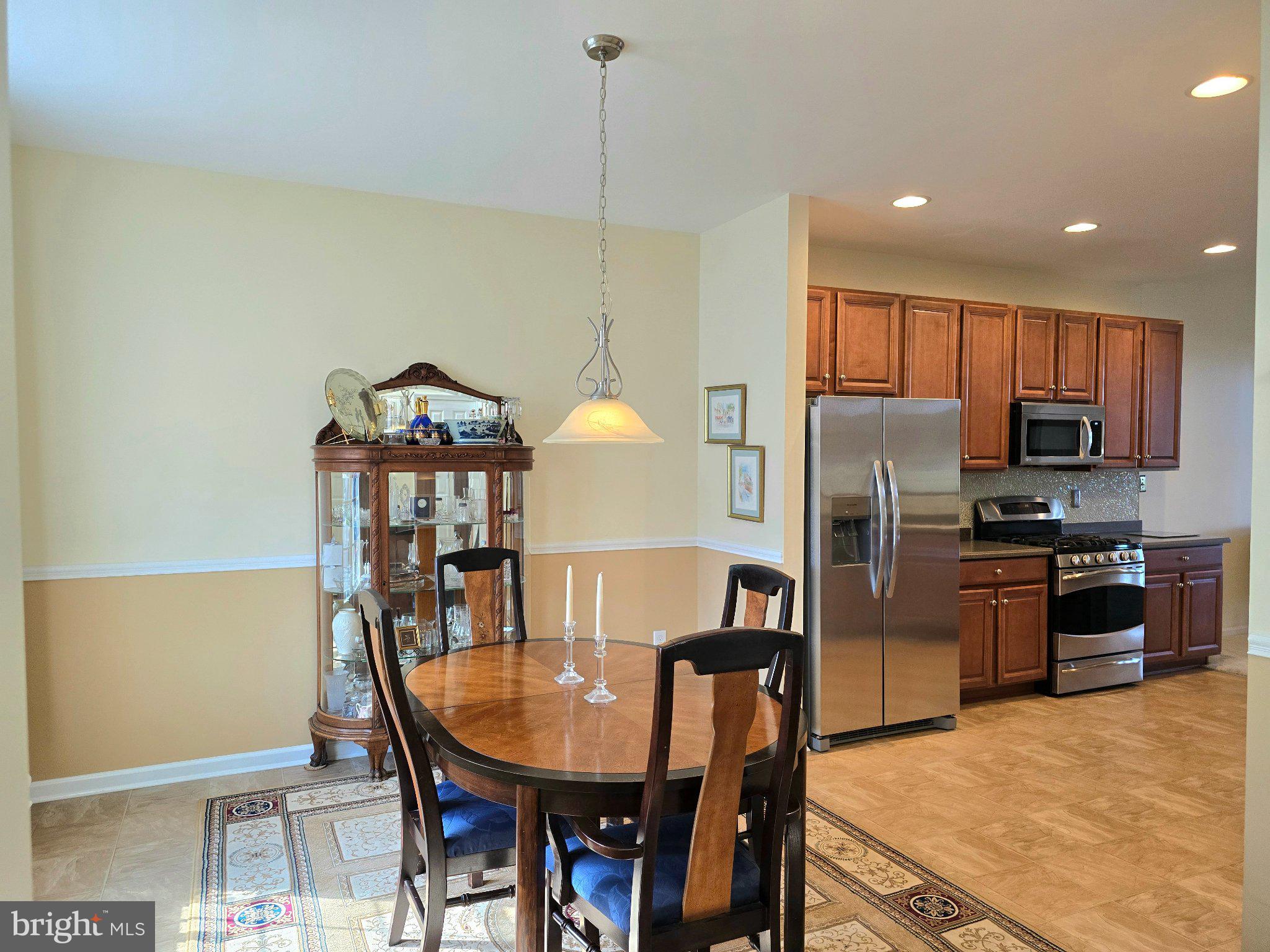 7 MILLBURN COURT