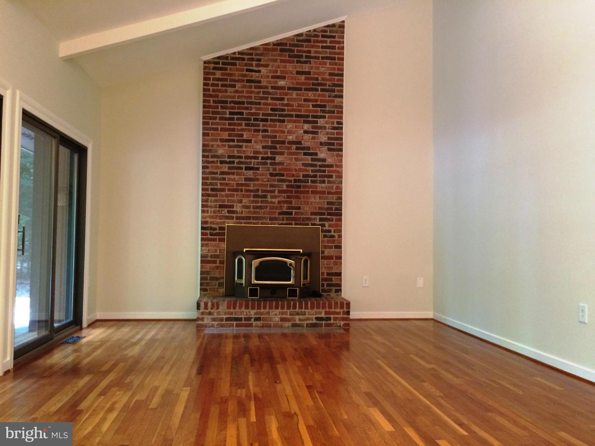 RESTON - Residential Lease