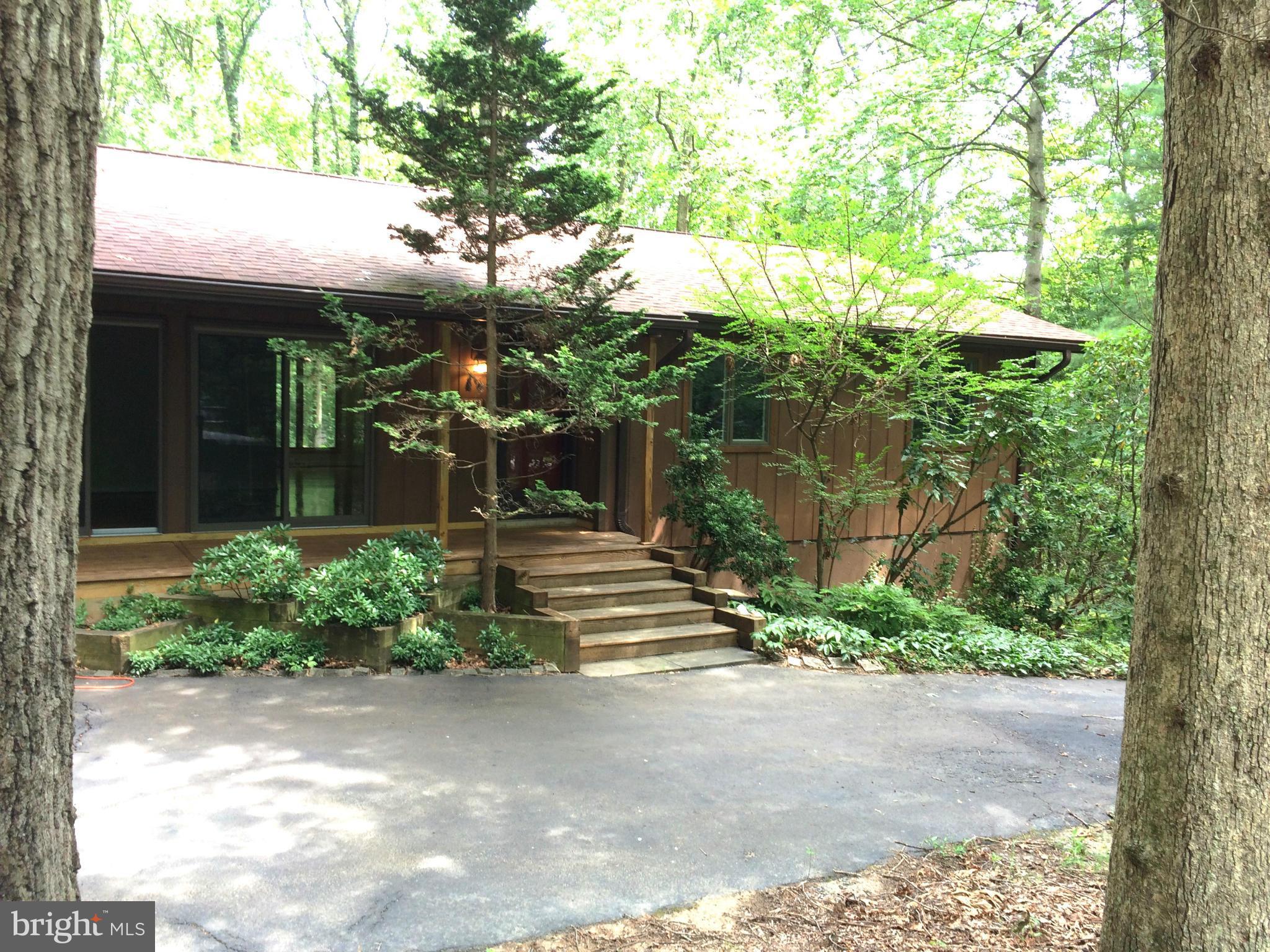 RESTON - Residential Lease