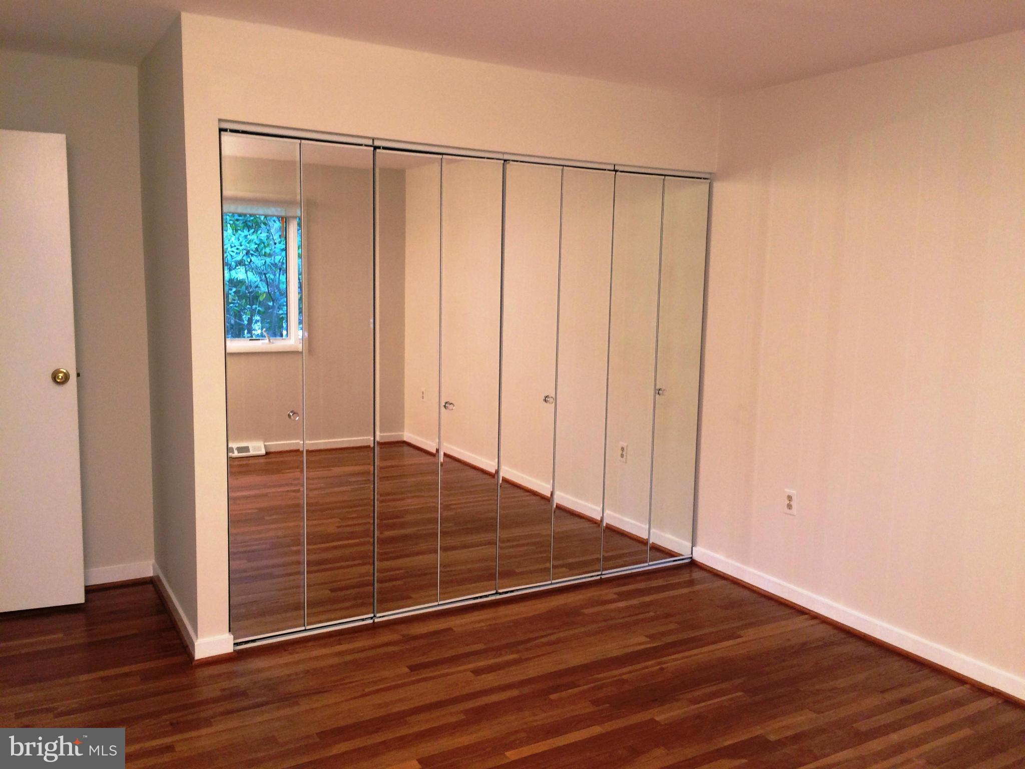 RESTON - Residential Lease