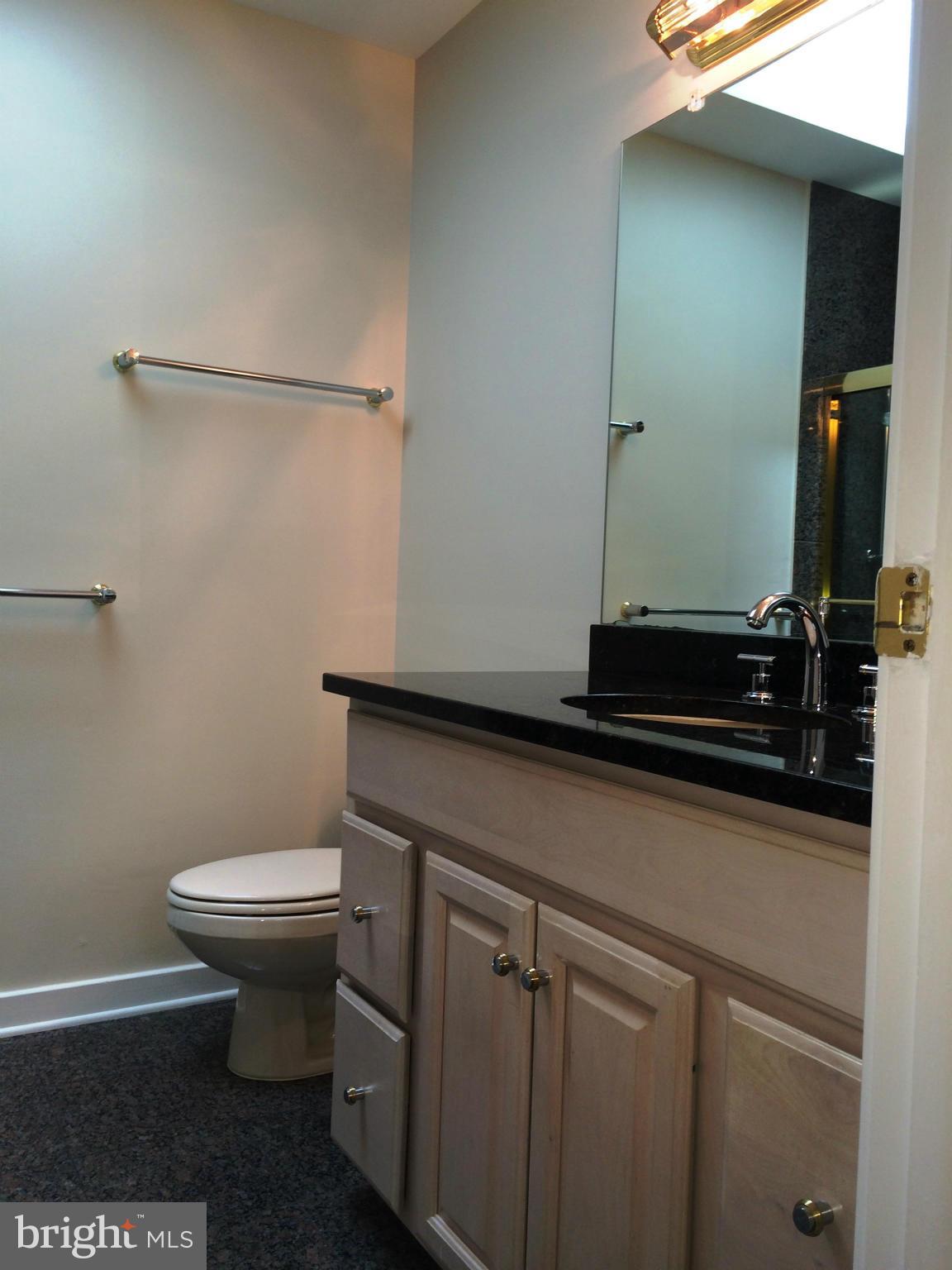 RESTON - Residential Lease