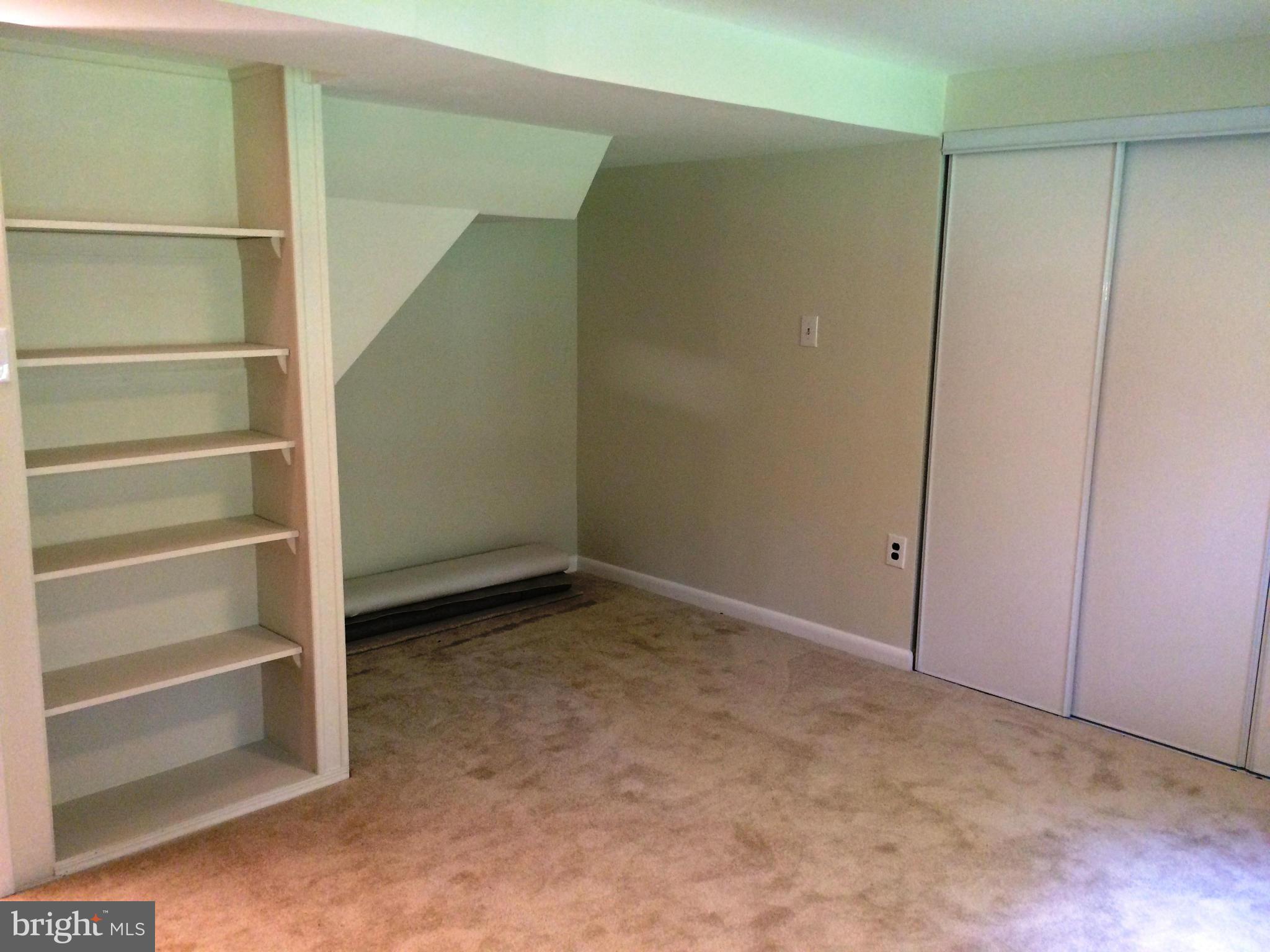 RESTON - Residential Lease