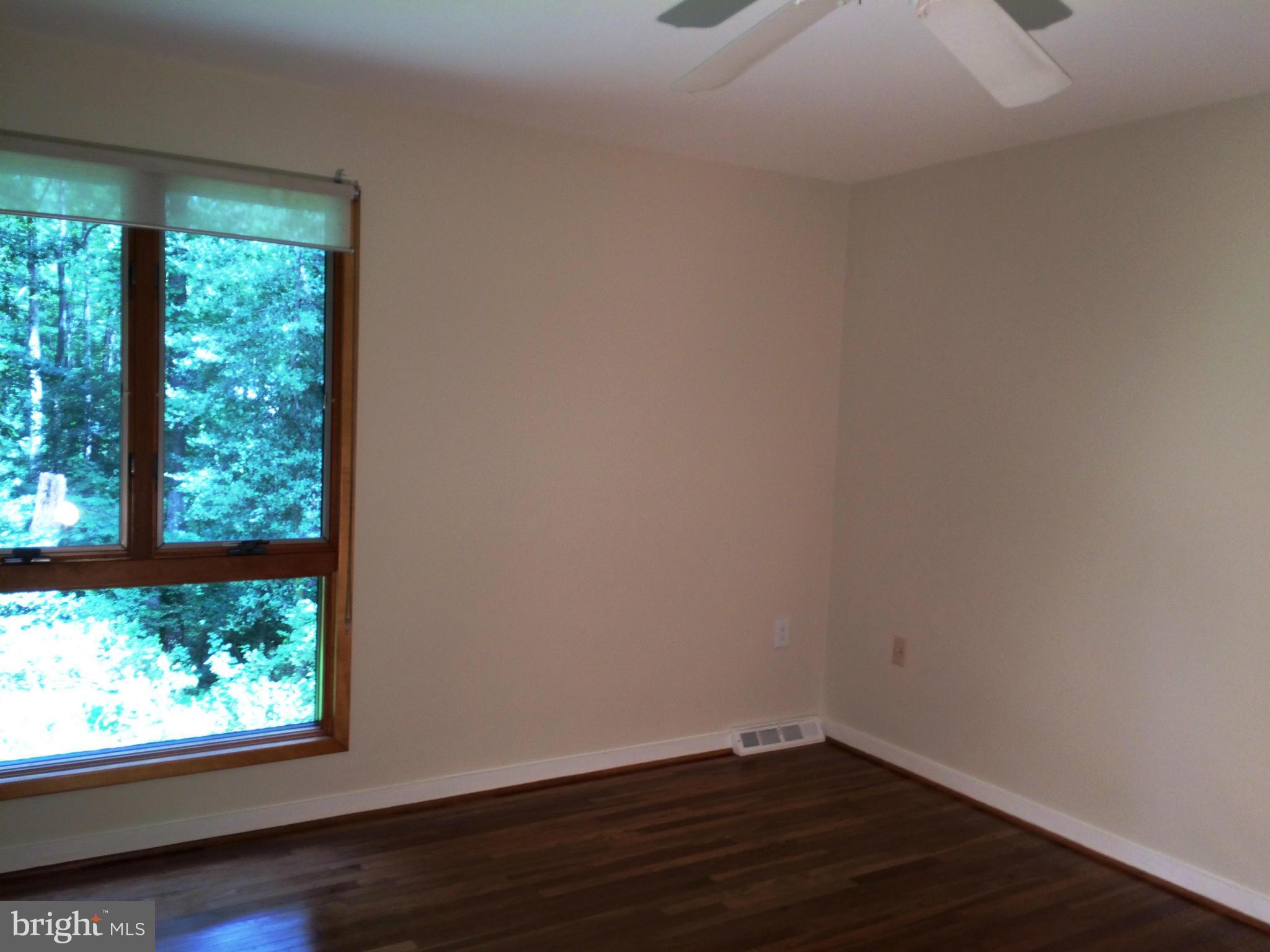 RESTON - Residential Lease