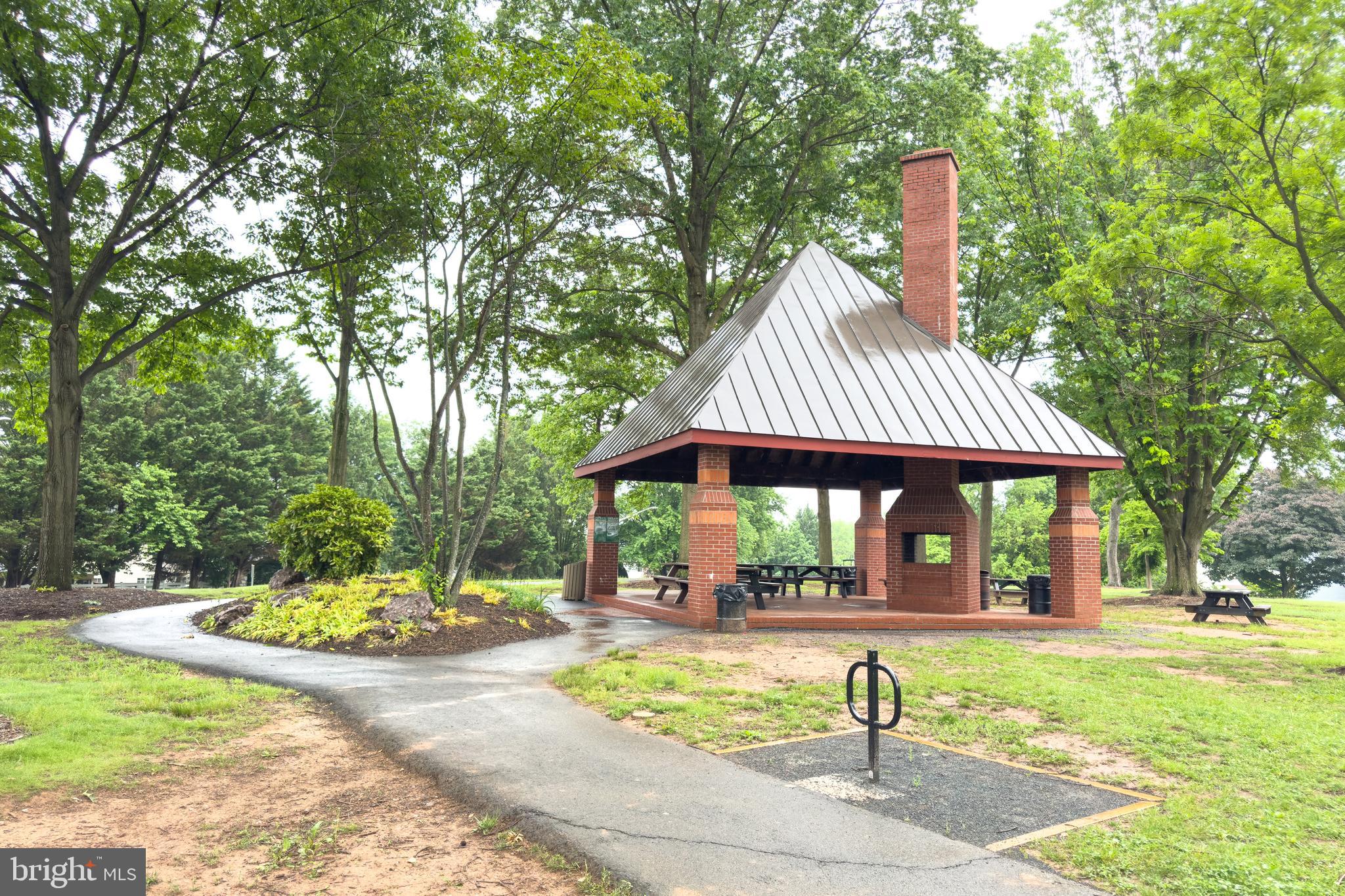 FOXRIDGE - Residential