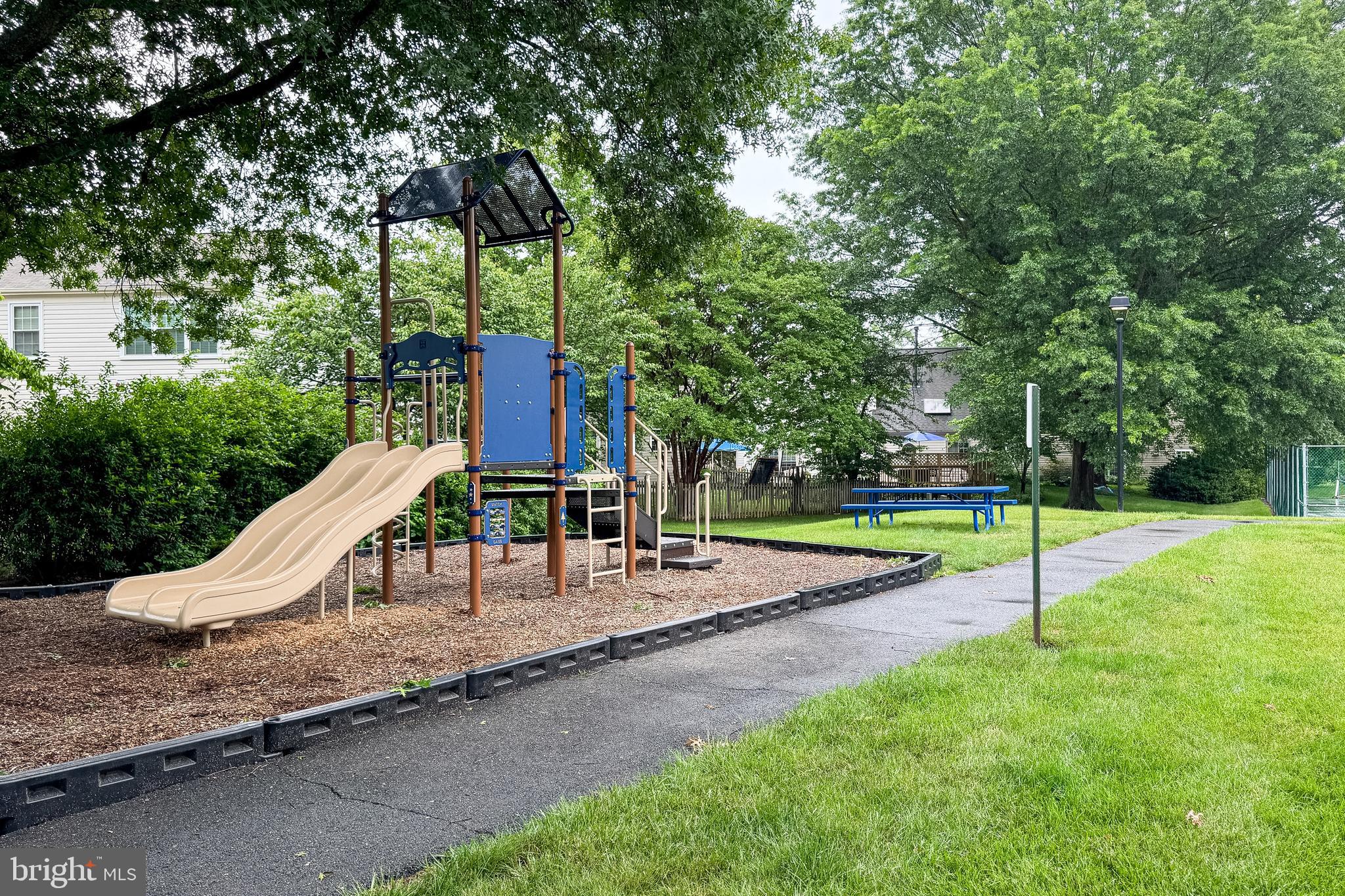 FOXRIDGE - Residential